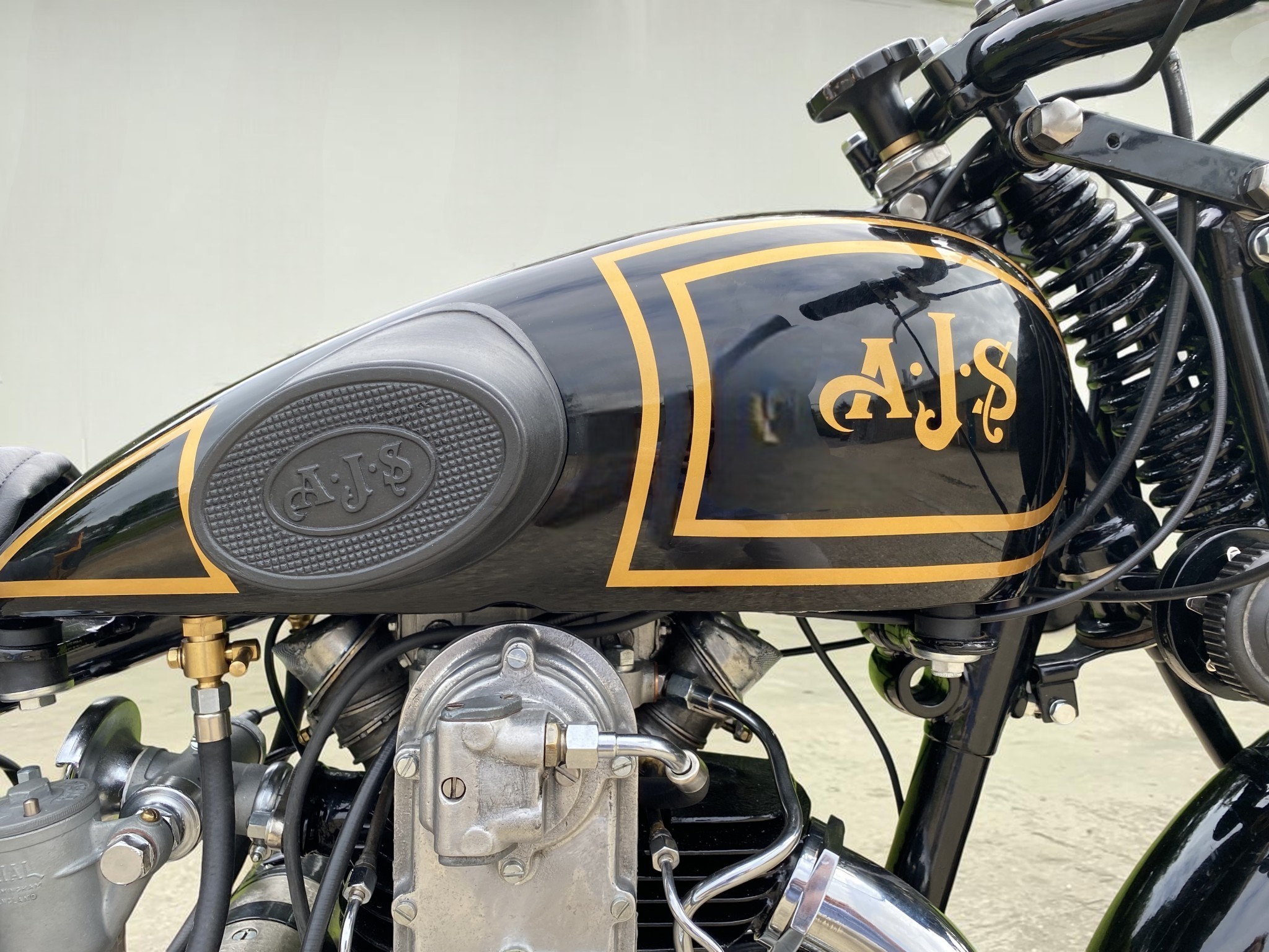 1934 AJS Model R10 gas tank detail