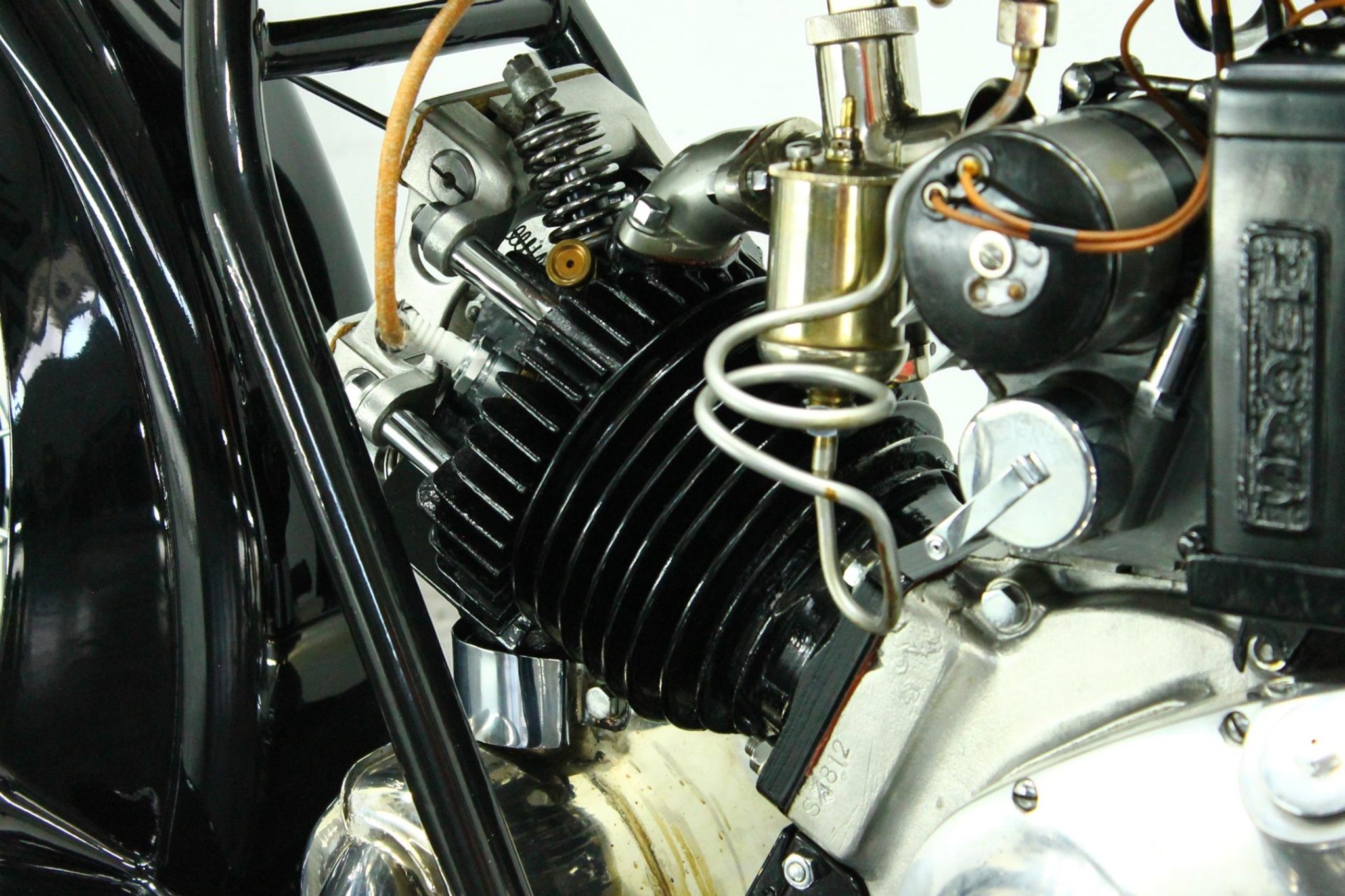 1931 Ariel SF31 close engine