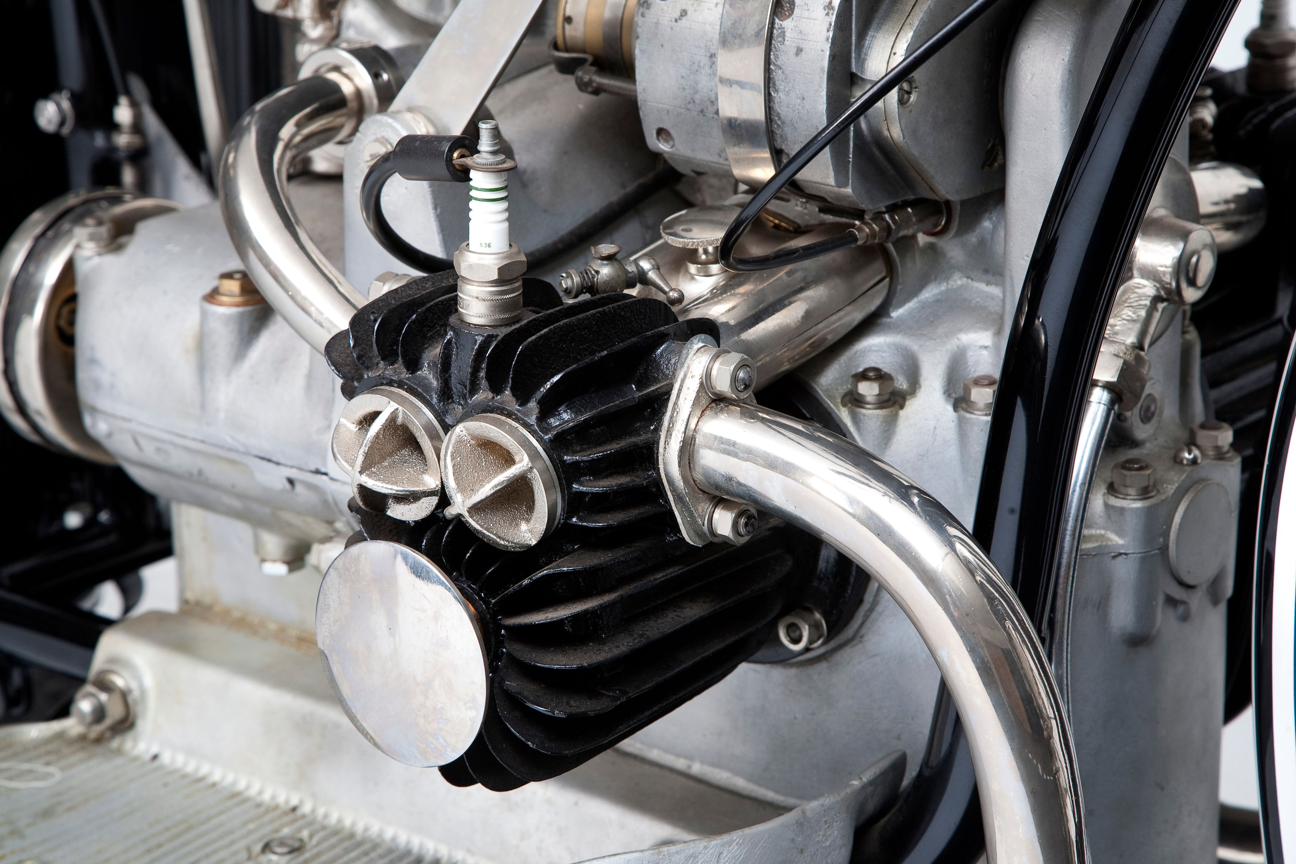 1924 BMW R32 spark plug