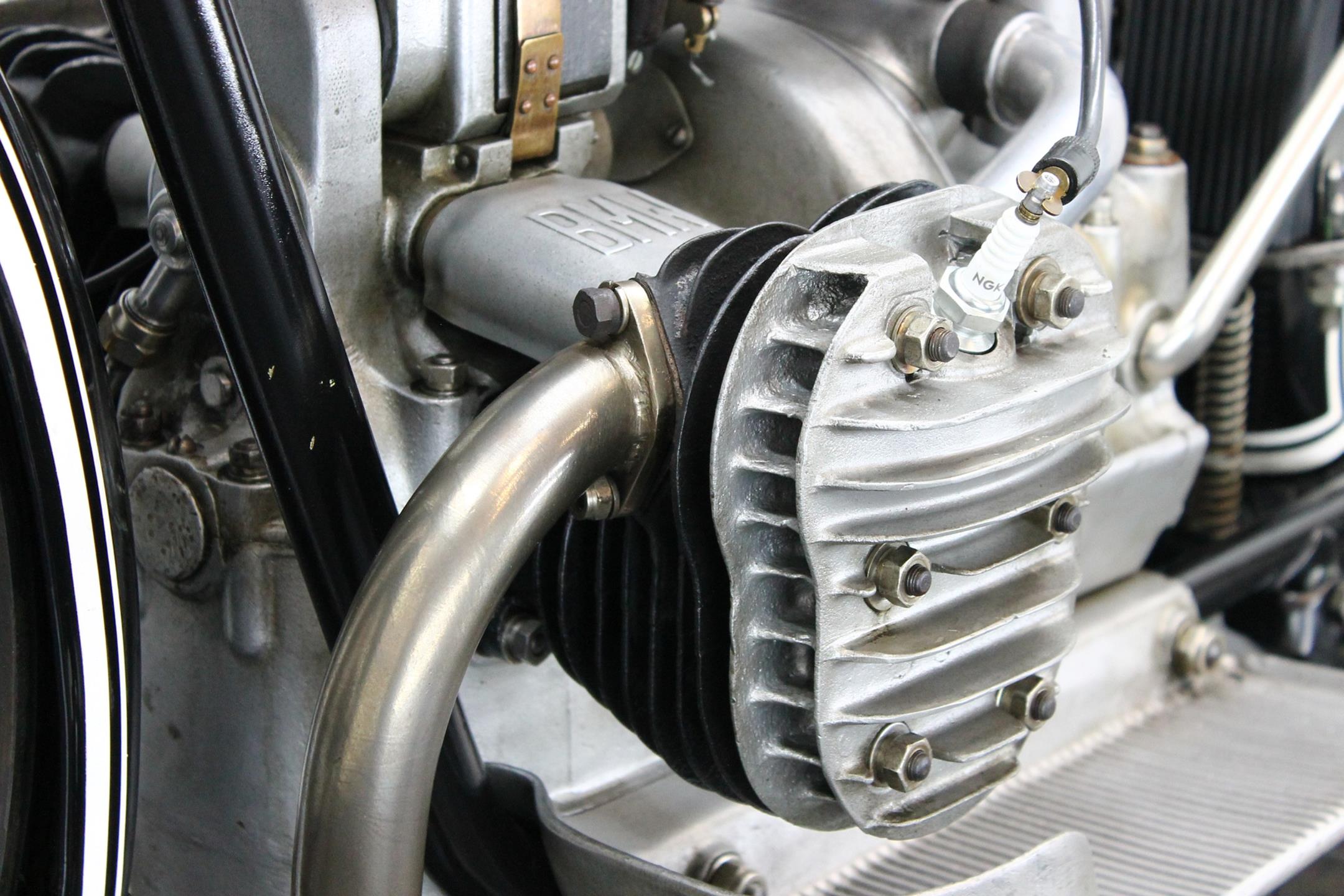 1928 BMW Model R42 cylinder head detail