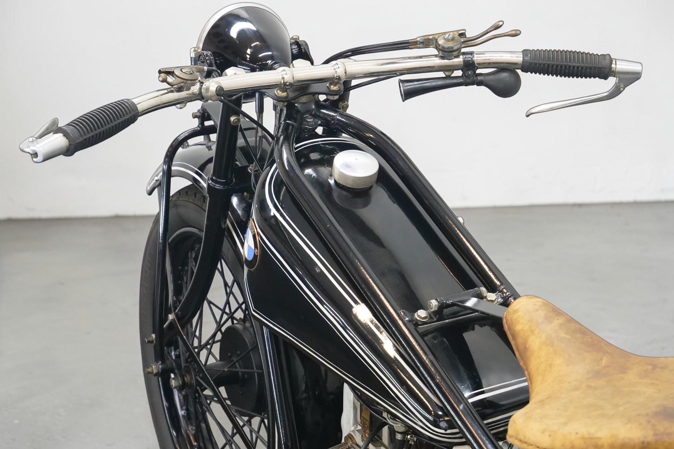 1928 BMW Model R47 handlebar detail