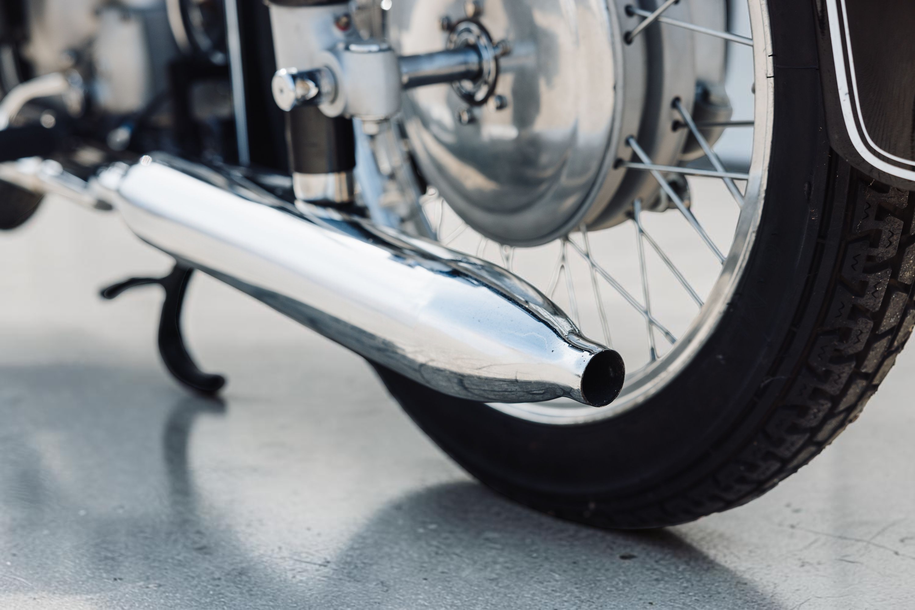 1954 BMW R51/3 exhaust detail