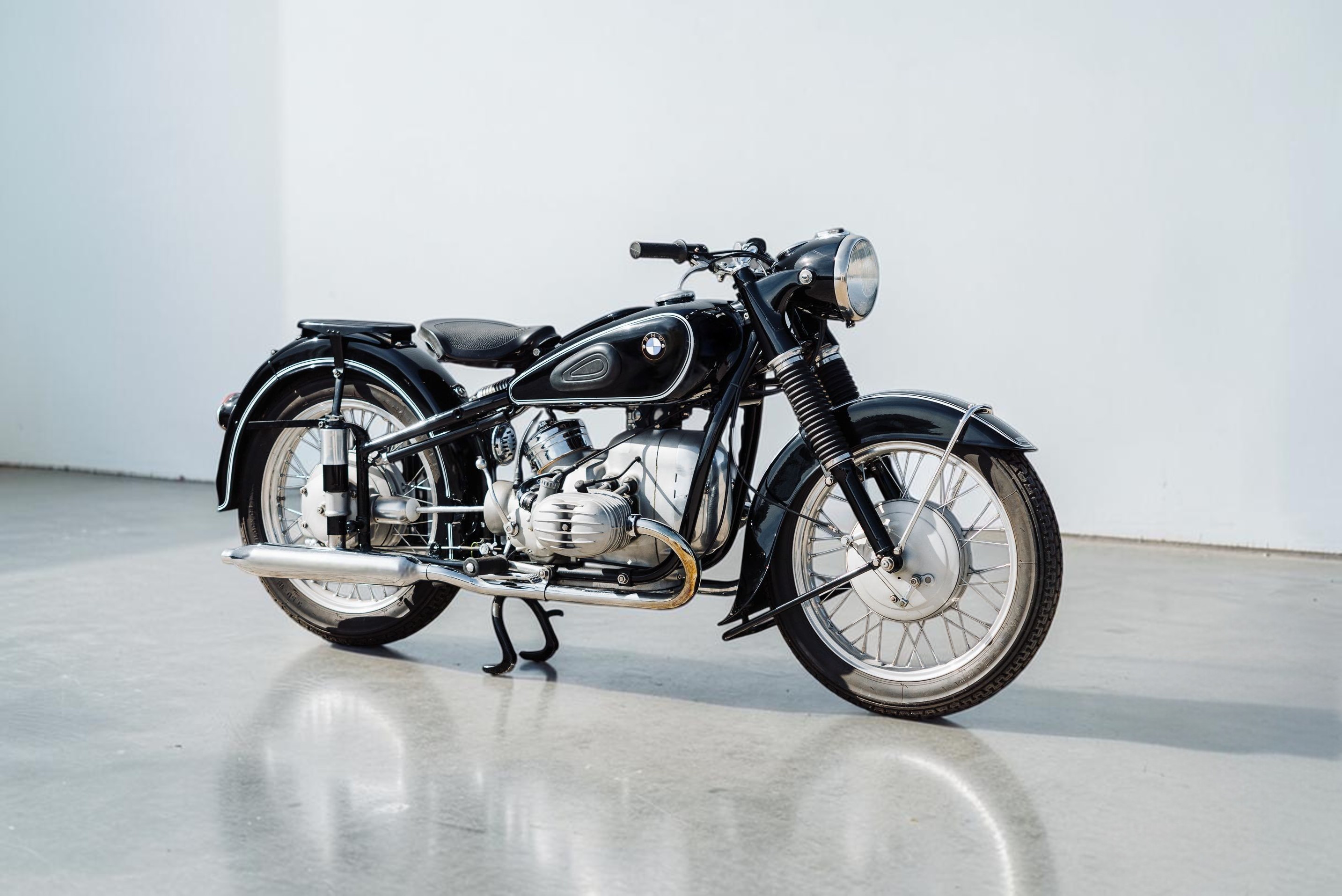 1954 BMW R51/3 front right view