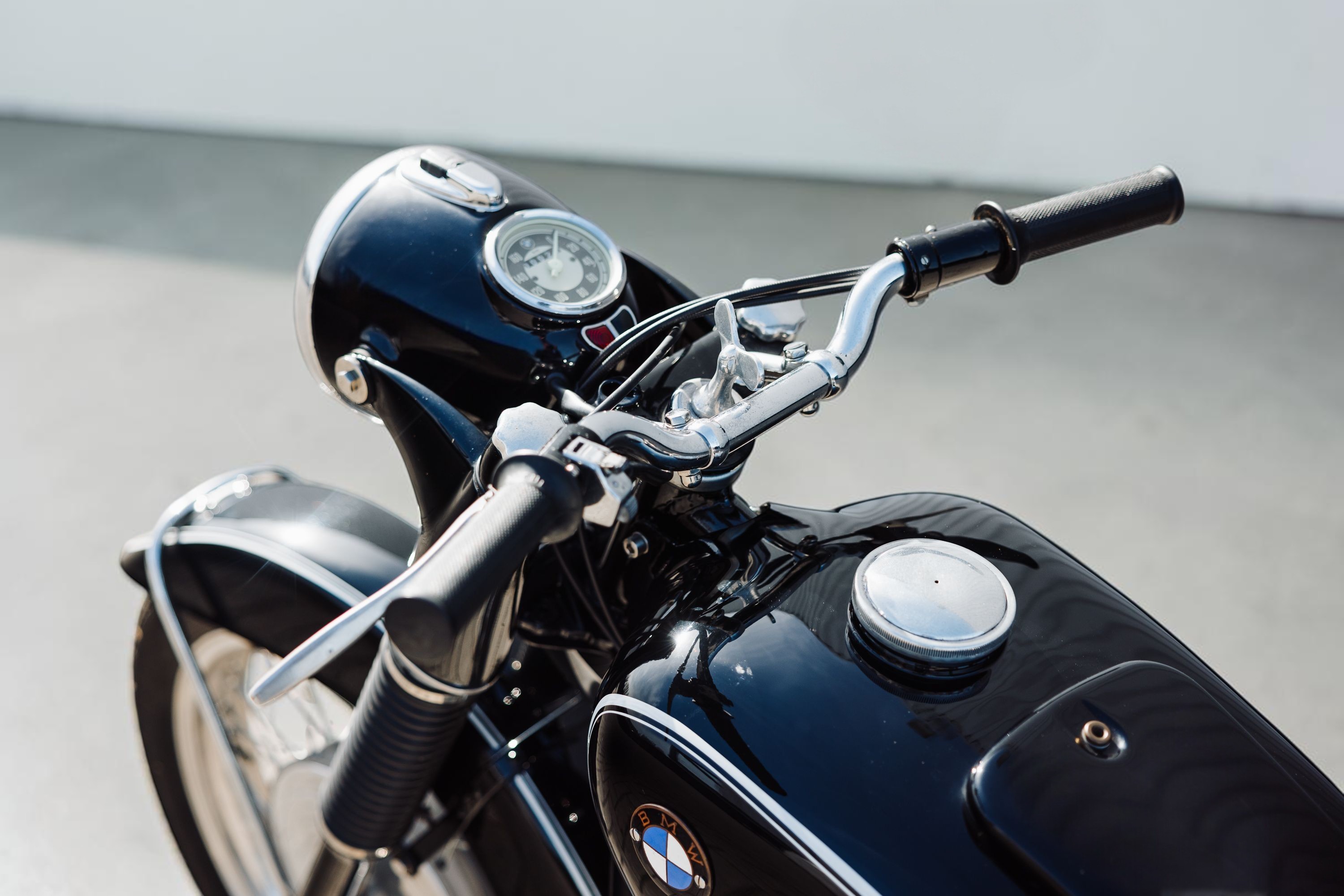 1954 BMW R51/3 handlebar view