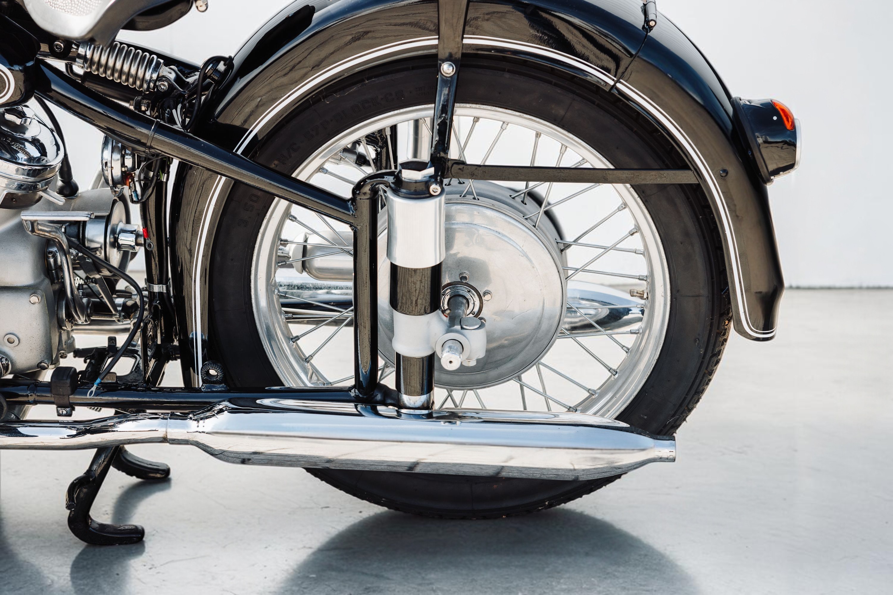 1954 BMW R51/3 rear wheel detail