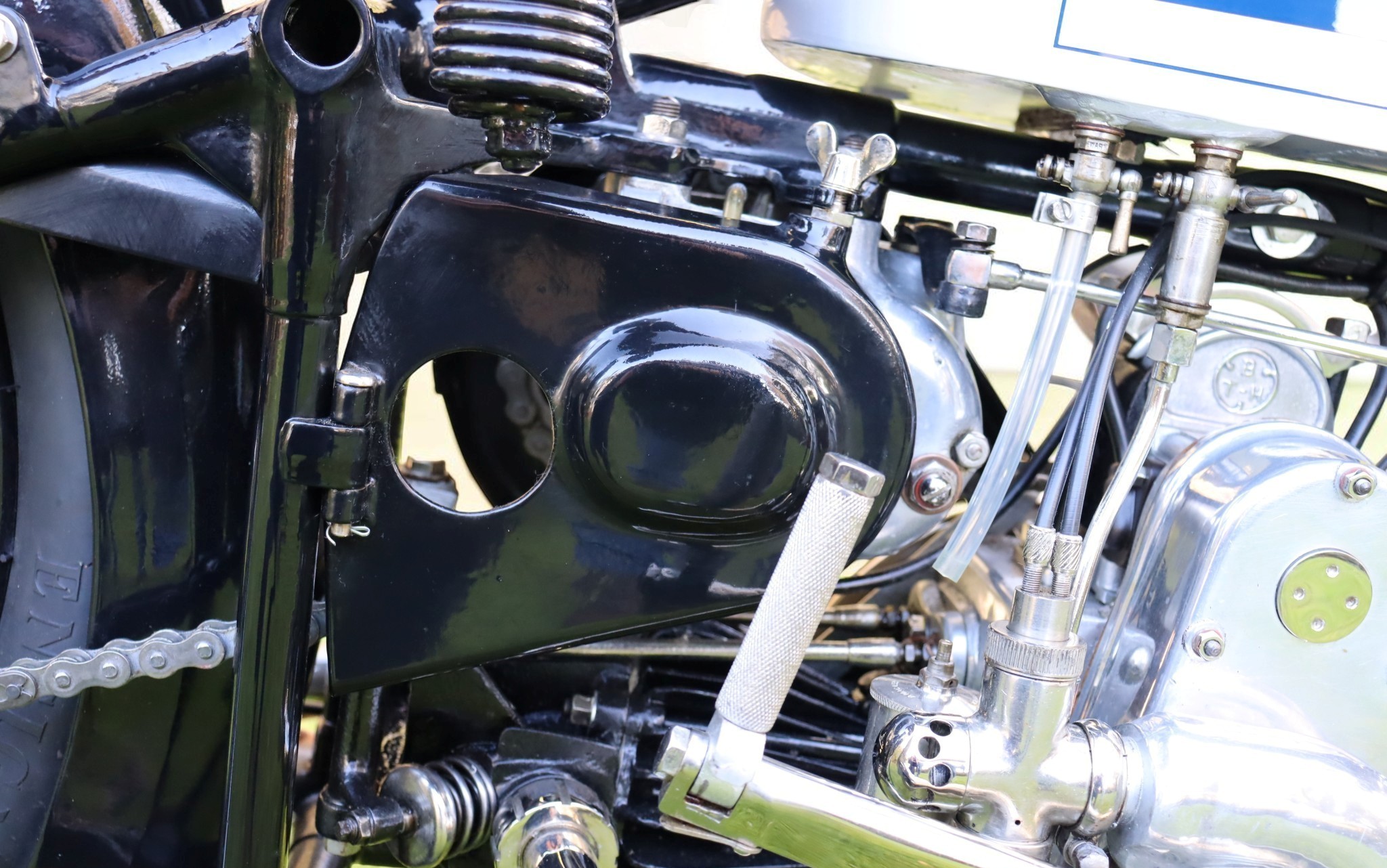 1925 Douglas Model OB right engine view