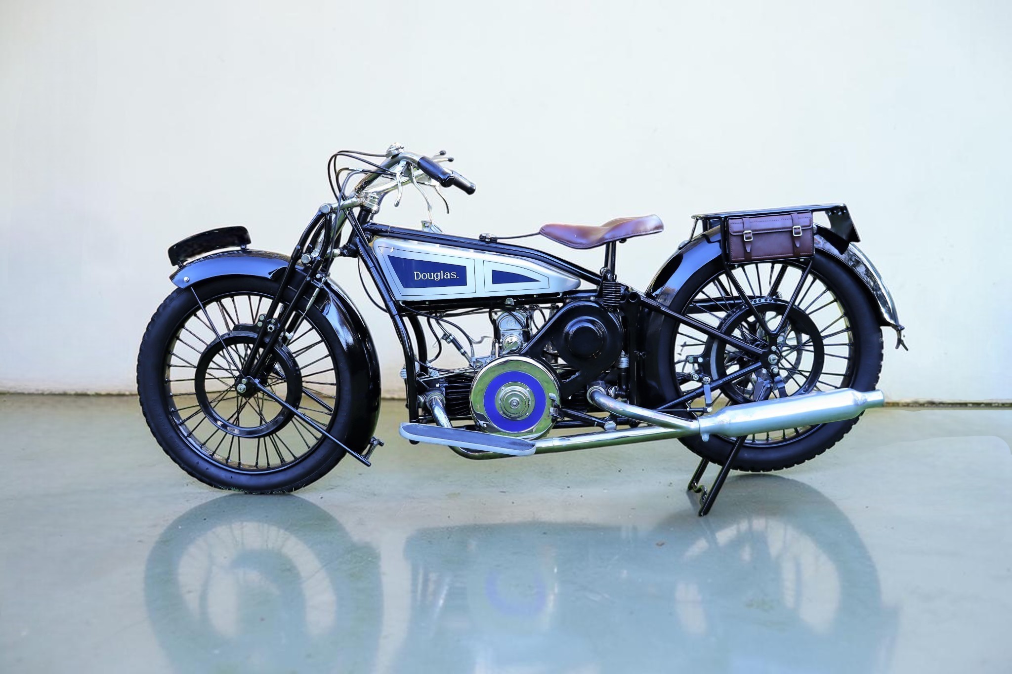 1925 Douglas Model OB left main view