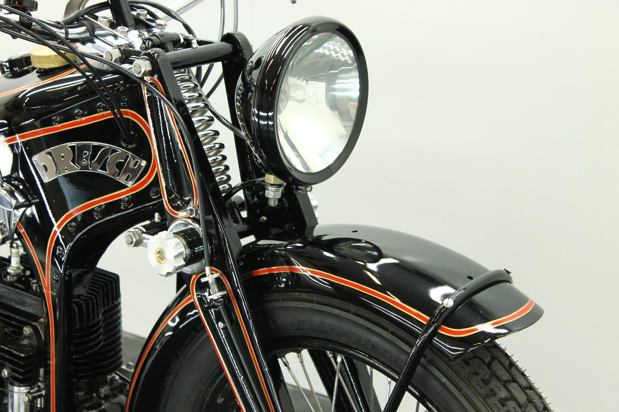 1931 Dresch Monobloc headlight view