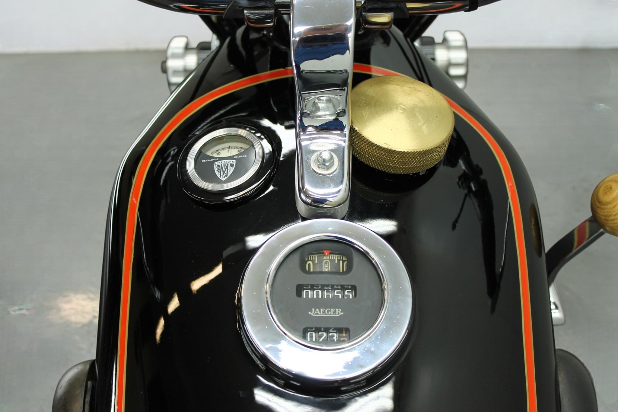 1931 Dresch Monobloc carburetor detail