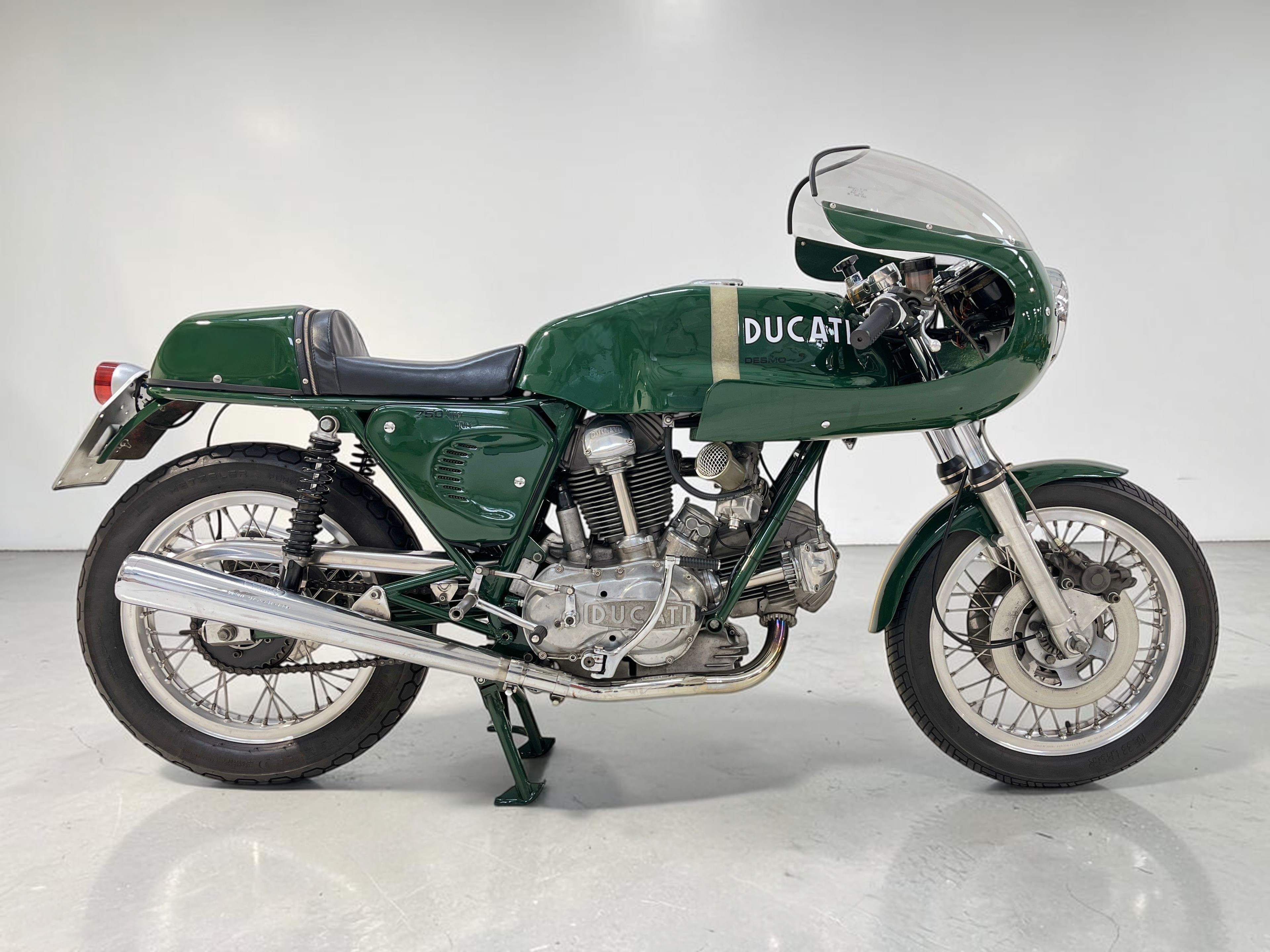 1974 Ducati 750SS - 748cc