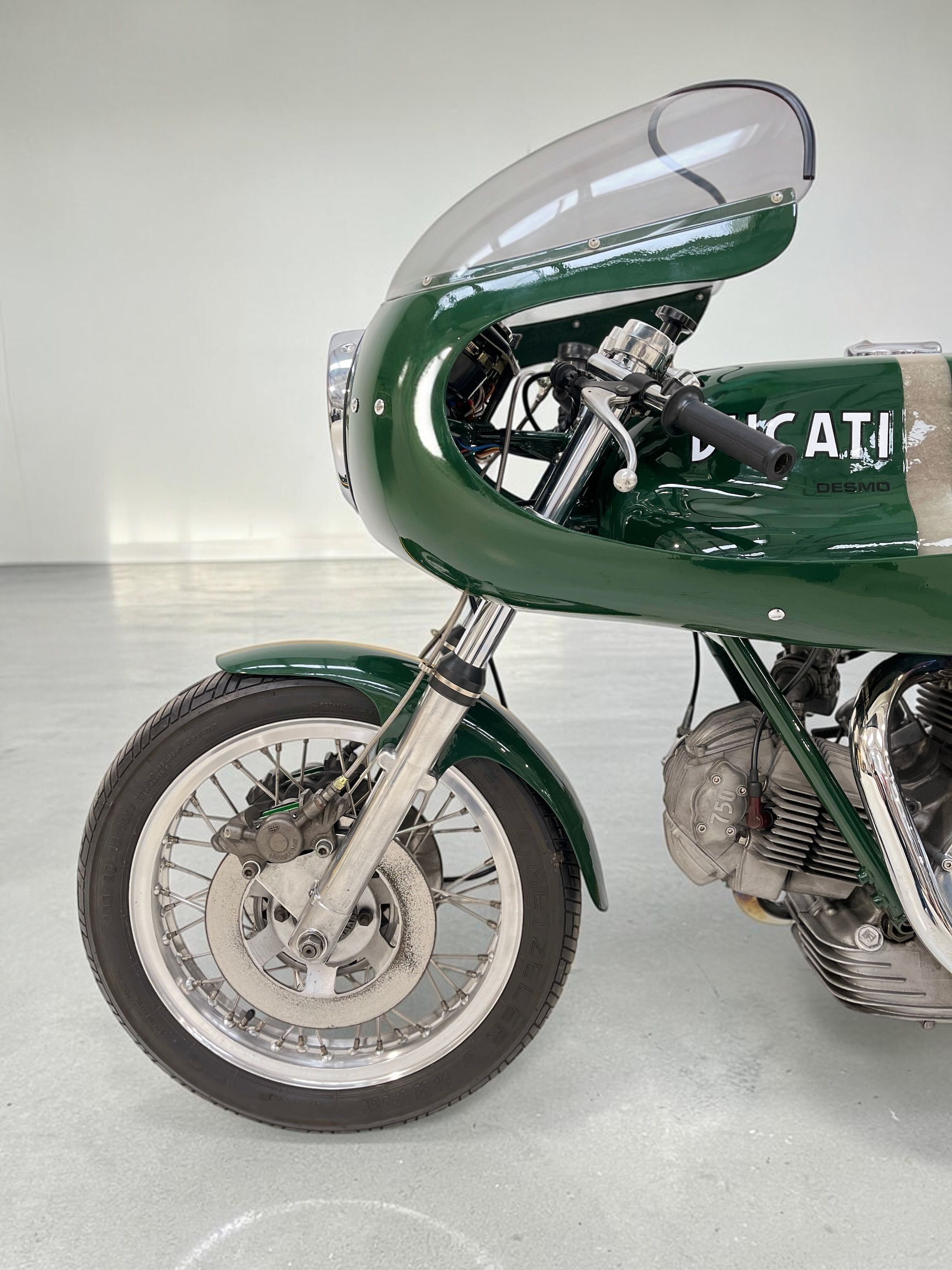1974 Ducati 750SS side left view