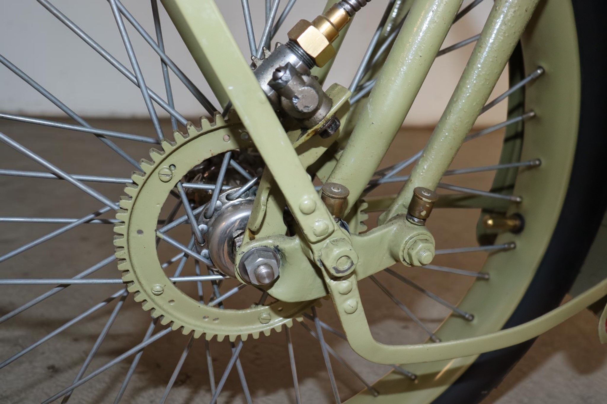 1916 Harley-Davidson Model 16F spoke detail