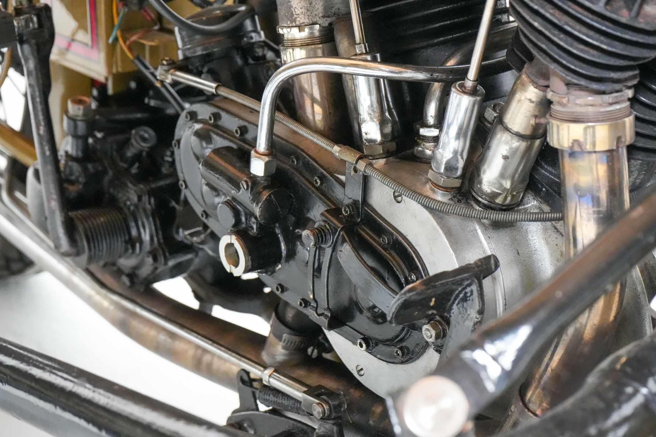 1927 Harley-Davidson Model JS with Sidecar spark plug