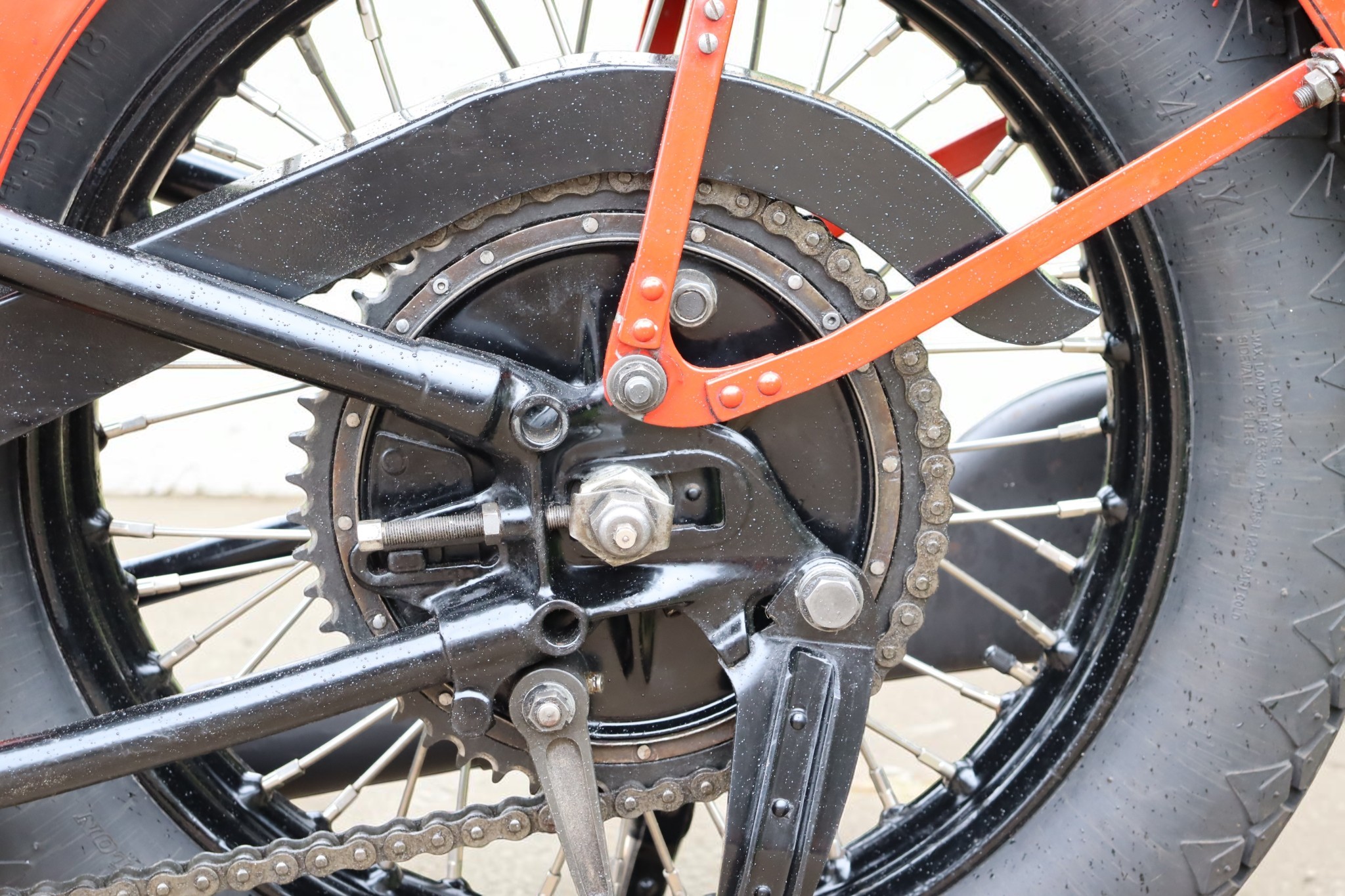 1934 Harley-Davidson Model VLD chain detail