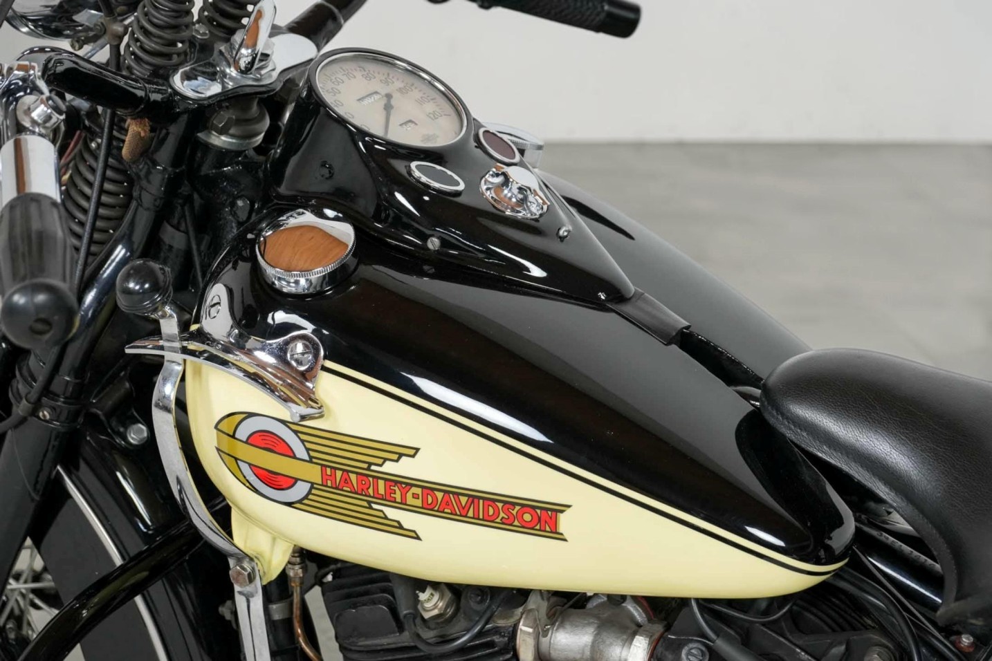 1939 Harley-Davidson Model EL Knucklehead side view