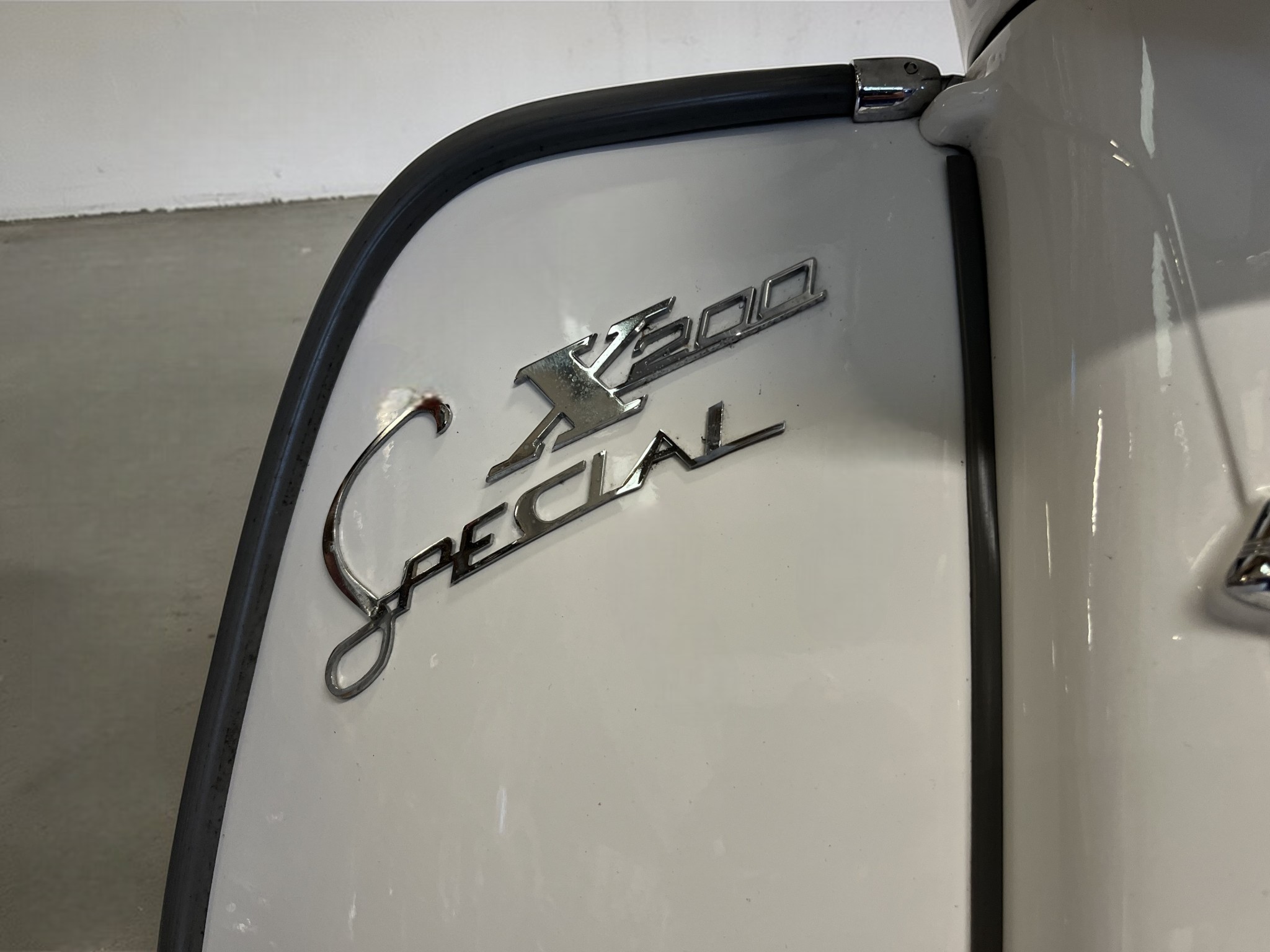 1966 Lambretta SX200 floorboard detail