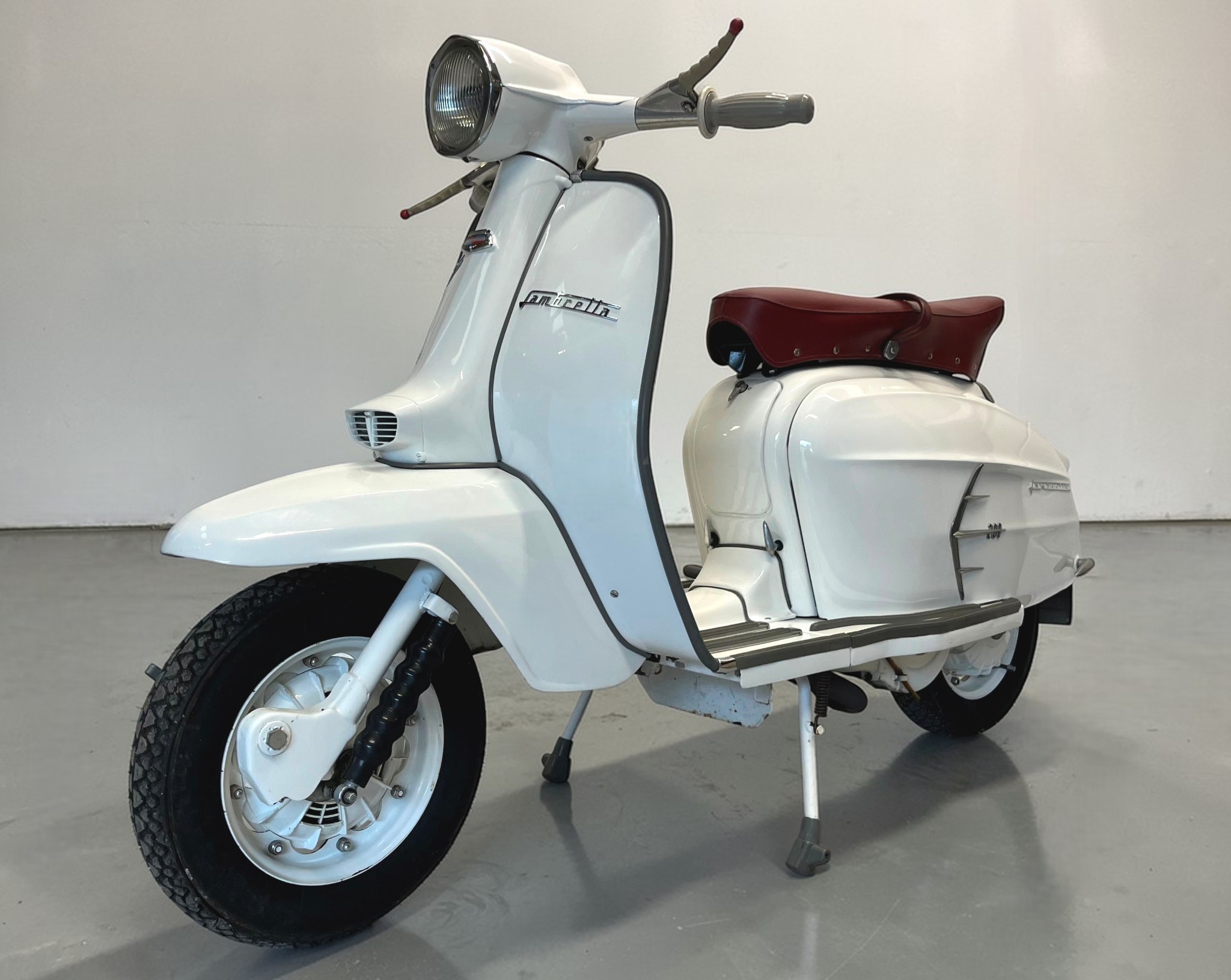 1966 Lambretta SX200 front left side view
