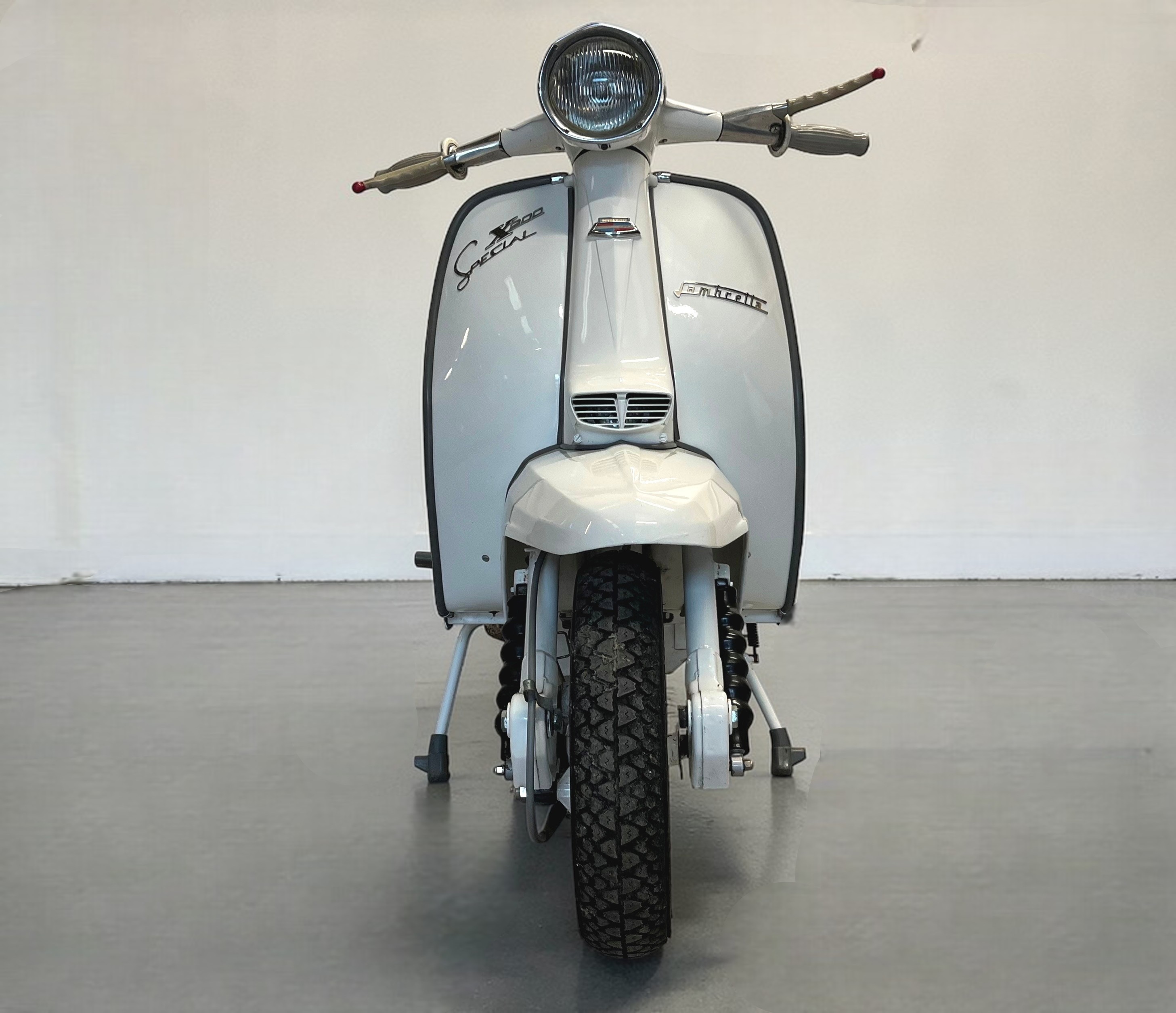 1966 Lambretta SX200 front view
