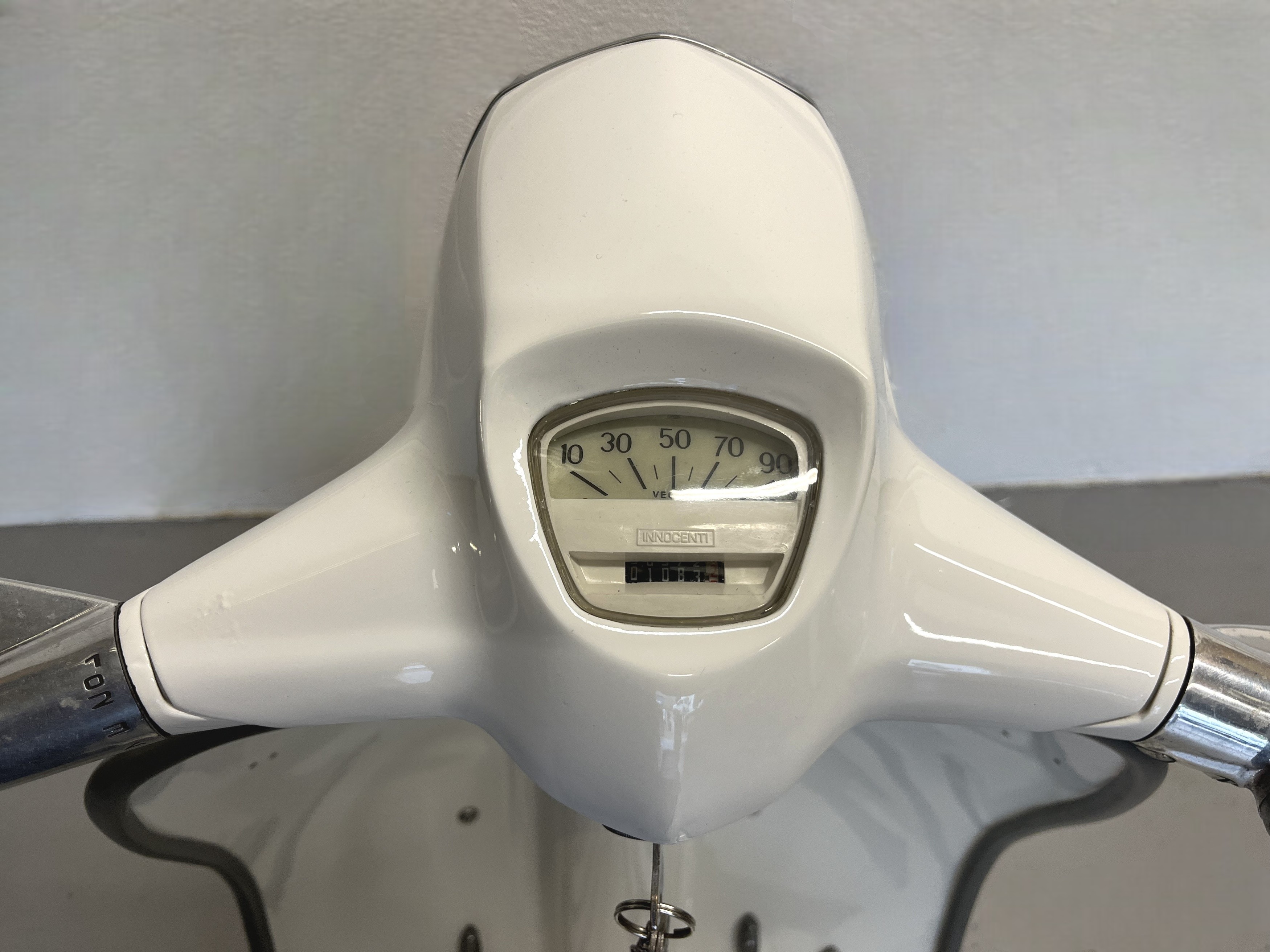 1966 Lambretta SX200 speedometer detail