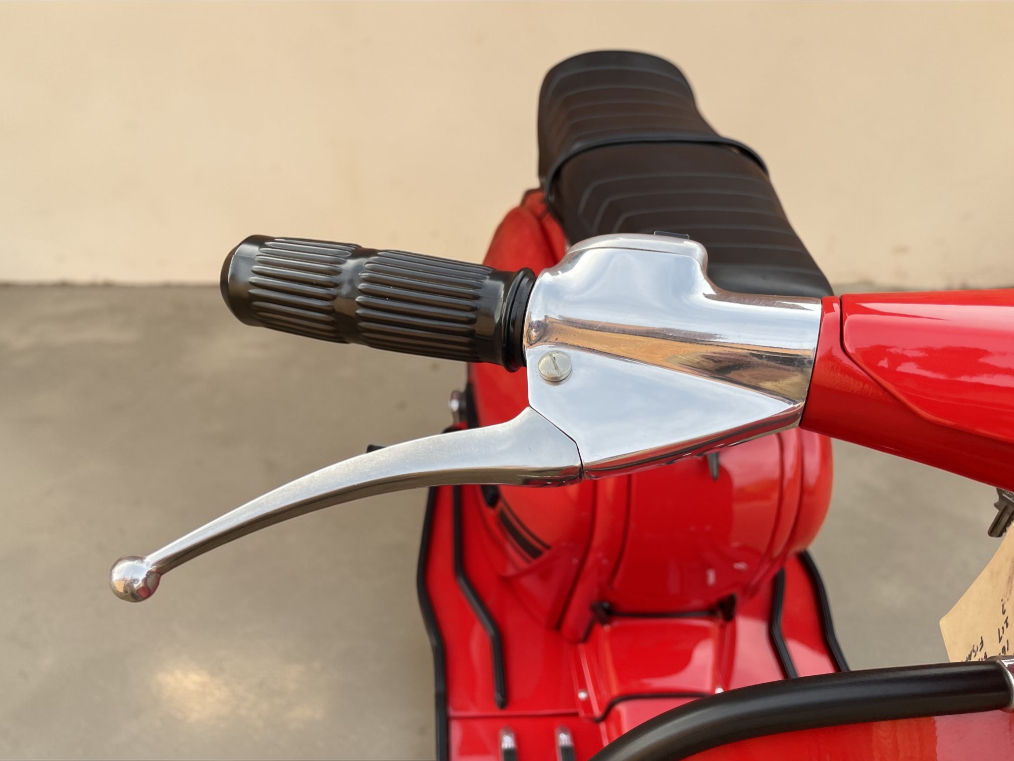 1971 Lambretta GP200 right handle detail