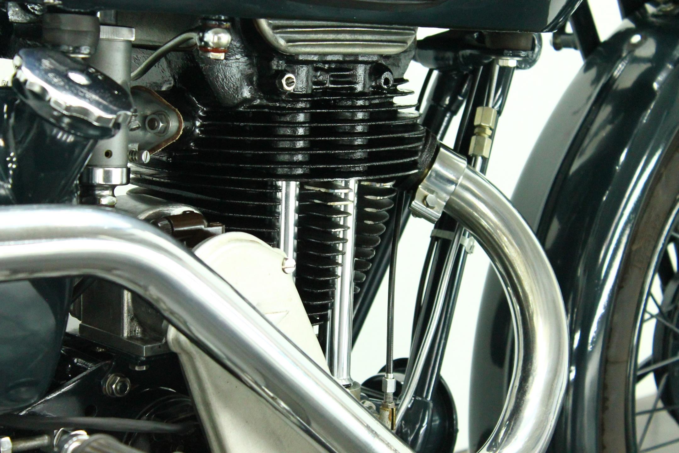 1938 Matchless Model G80 Clubman engine close