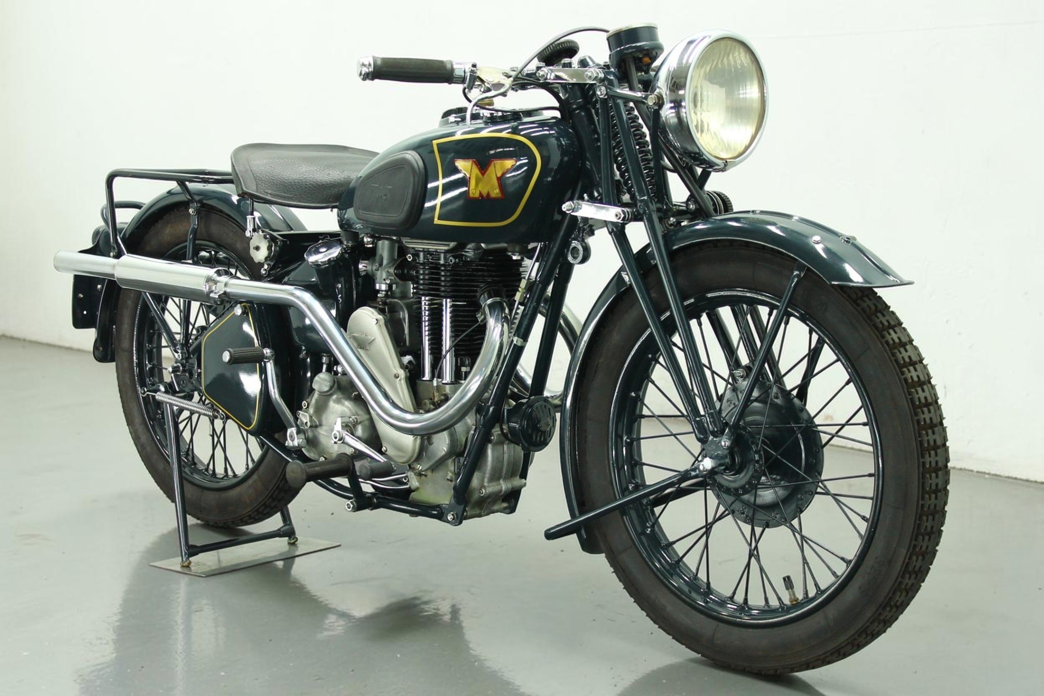 1938 Matchless Model G80 Clubman front right view