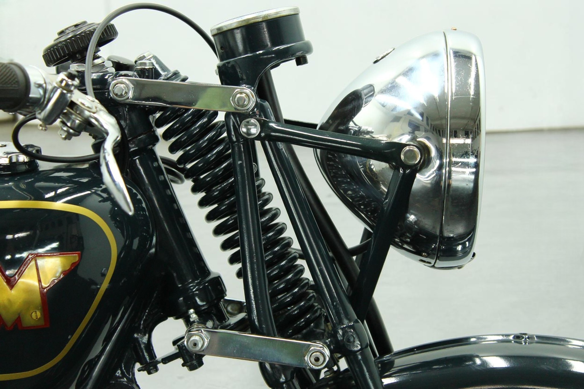 1938 Matchless Model G80 Clubman headlight side