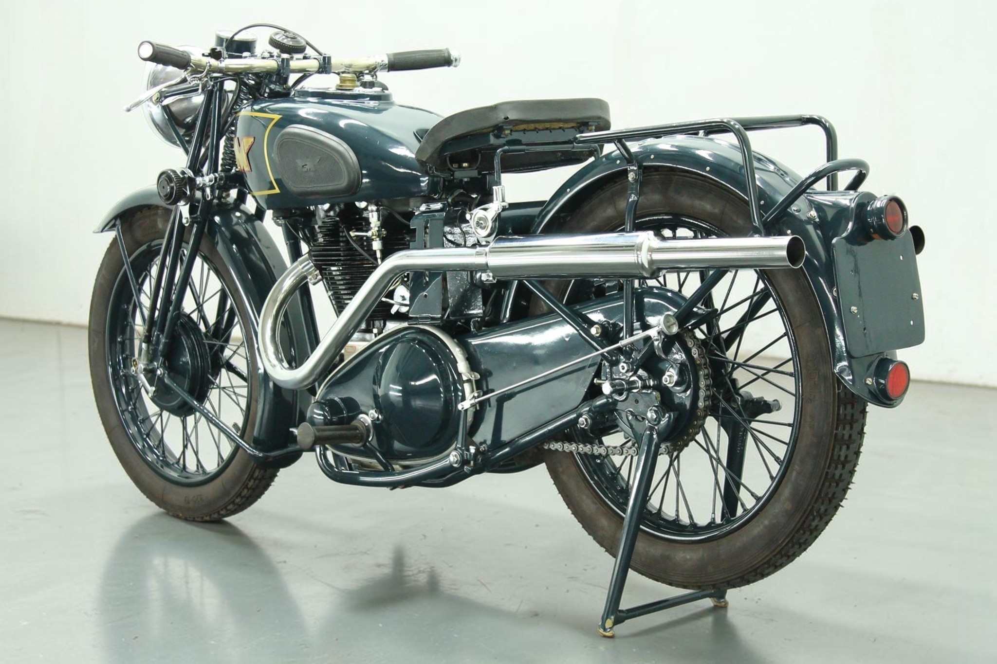 1938 Matchless Model G80 Clubman rear left view