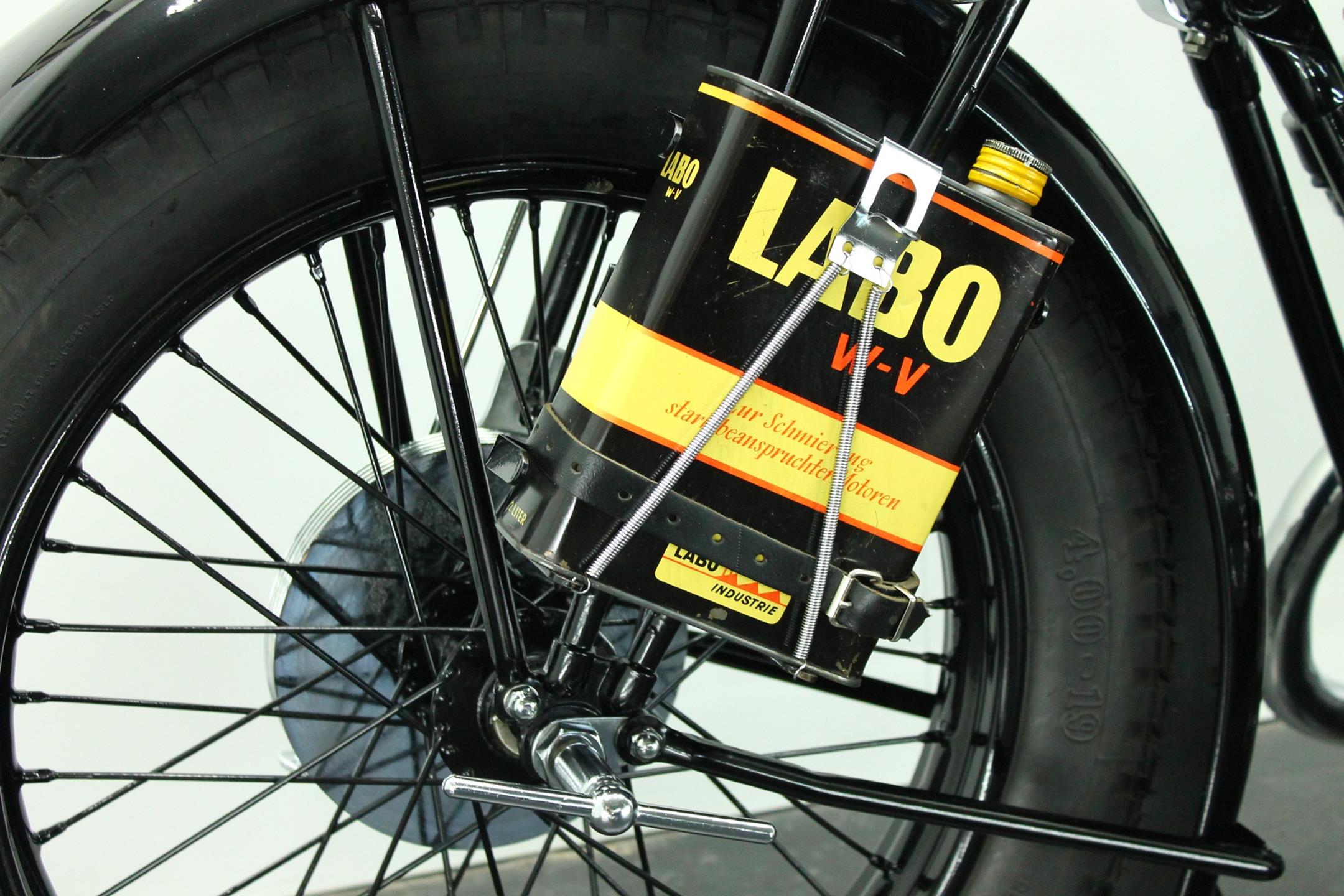 1933 New Map M.T.7 front wheel