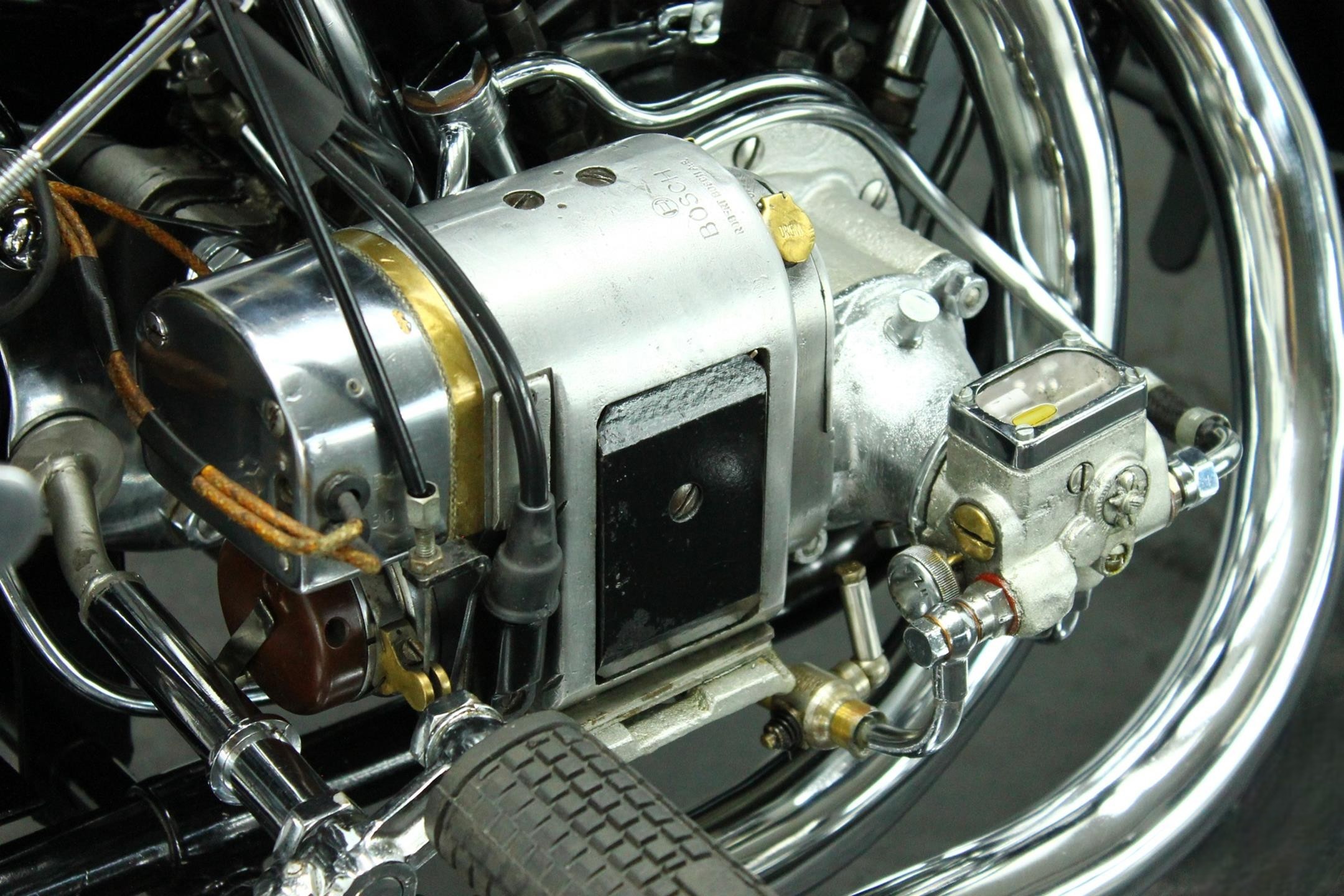 1933 New Map M.T.7 pedal