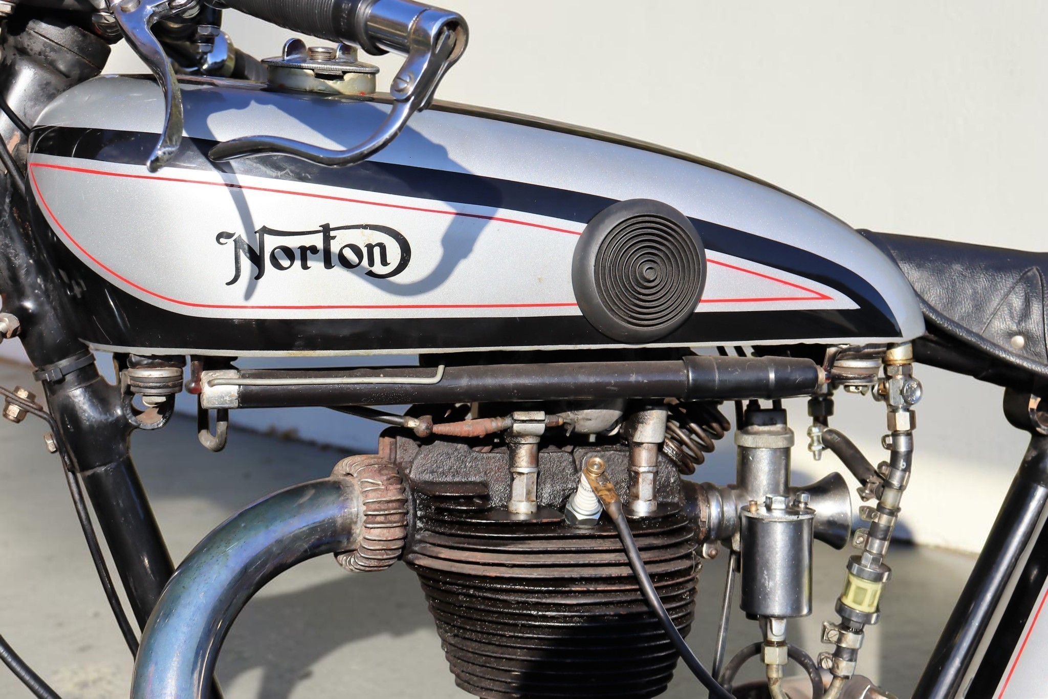 1930 Norton Model CS1 gas tank left