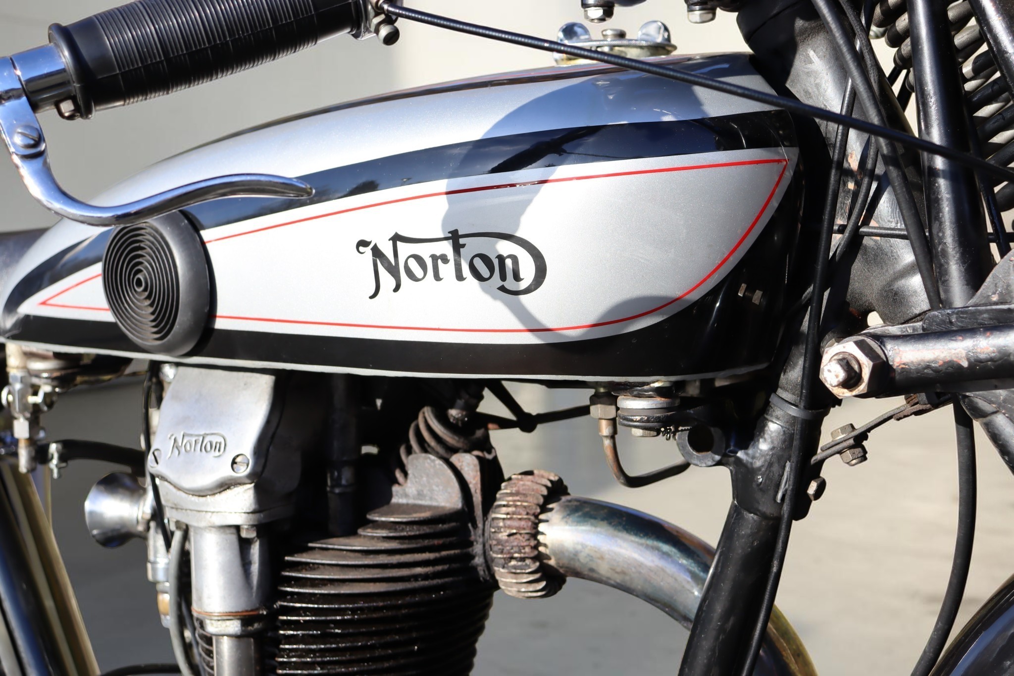 1930 Norton Model CS1 gas tank detail