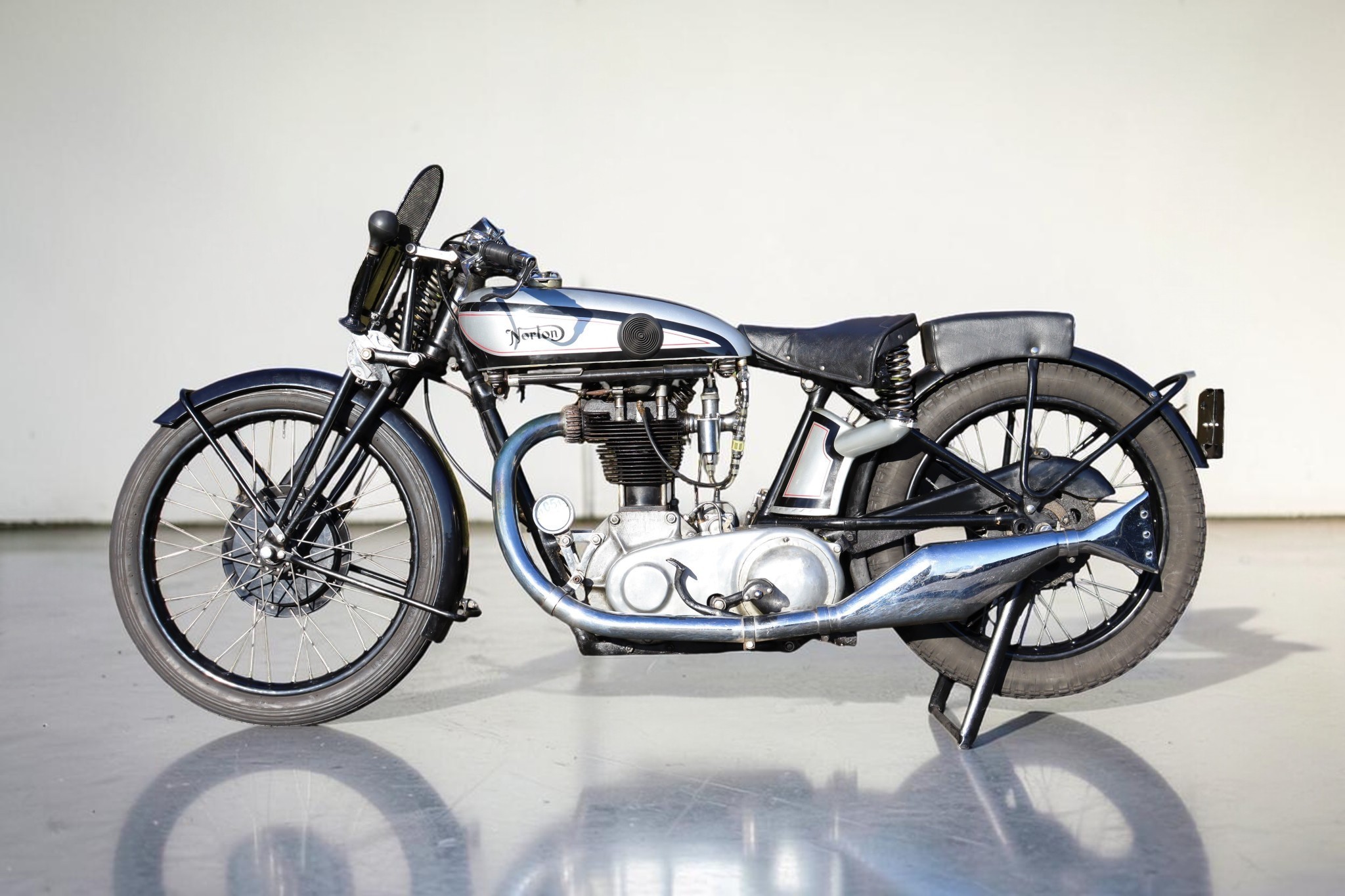 1930 Norton Model CS1 main left view