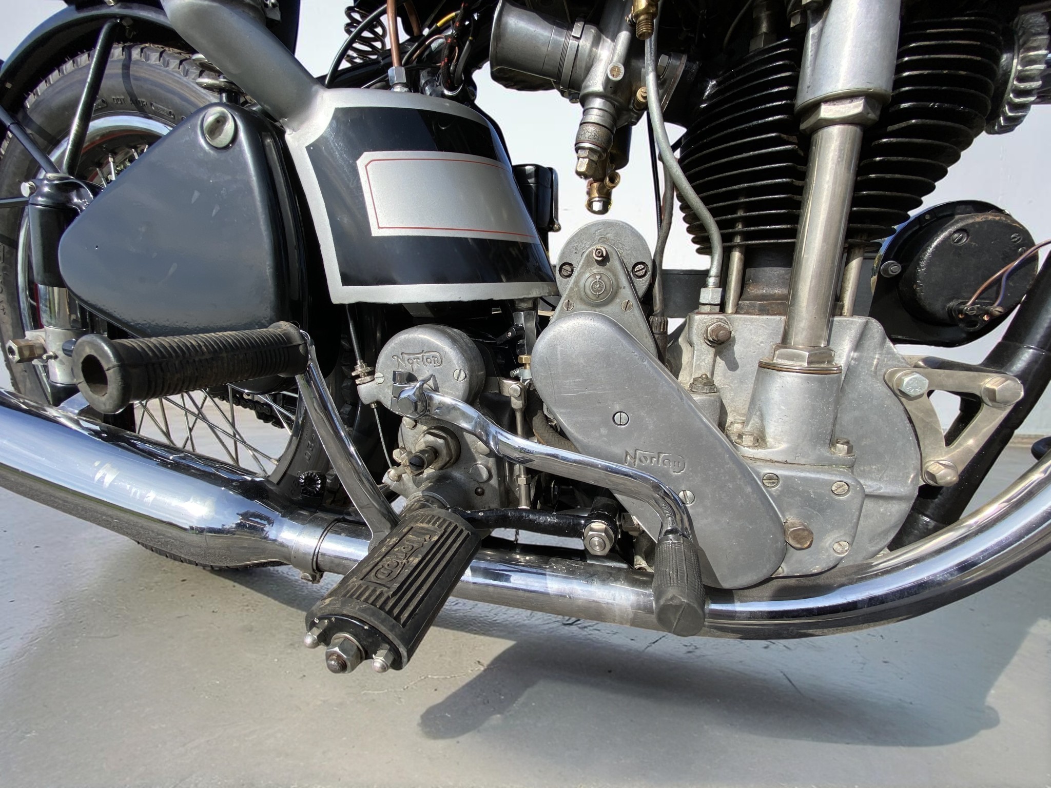 1939 Norton International Model 30 engine right
