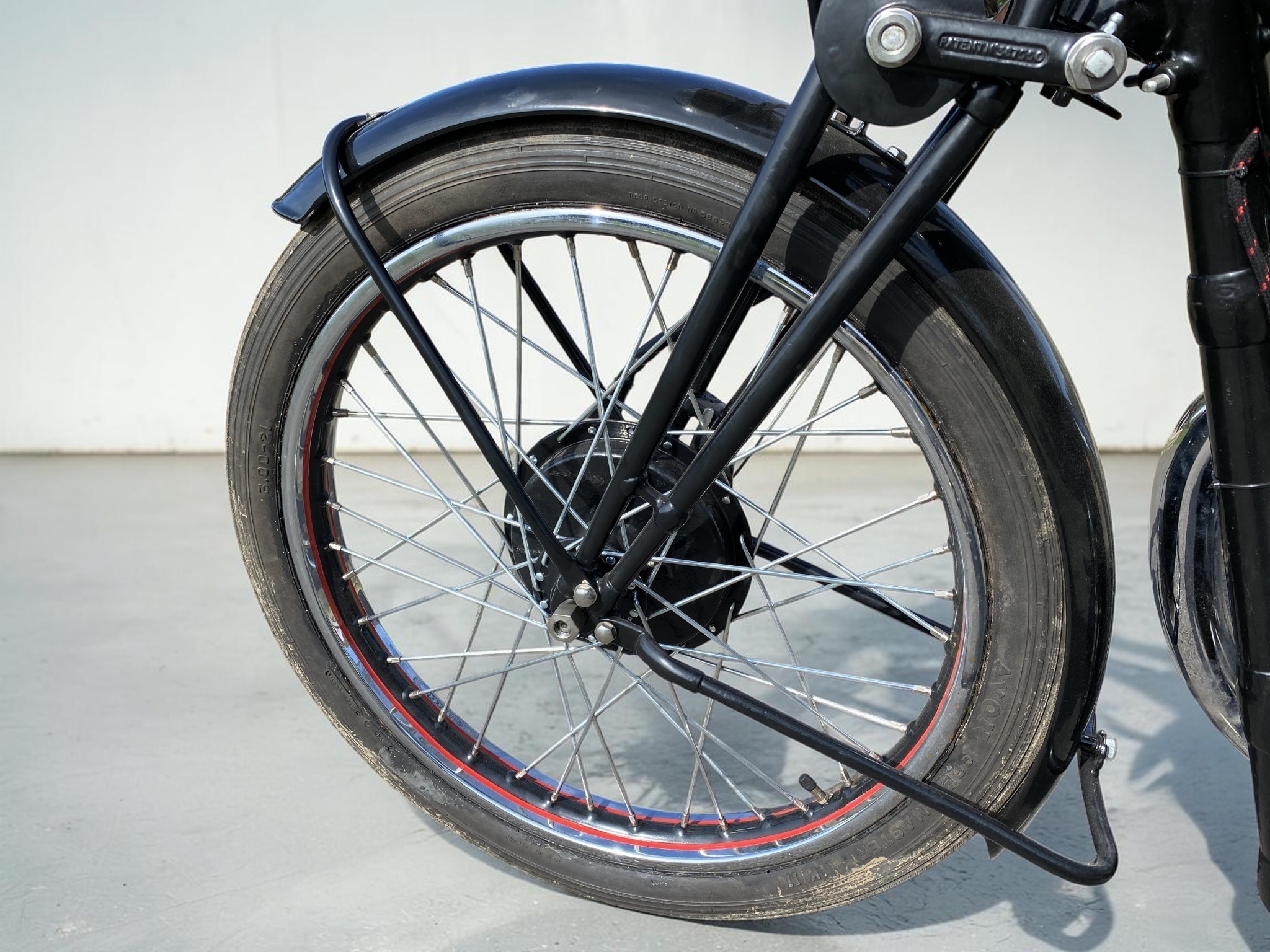 1939 Norton International Model 30 front wheel detail