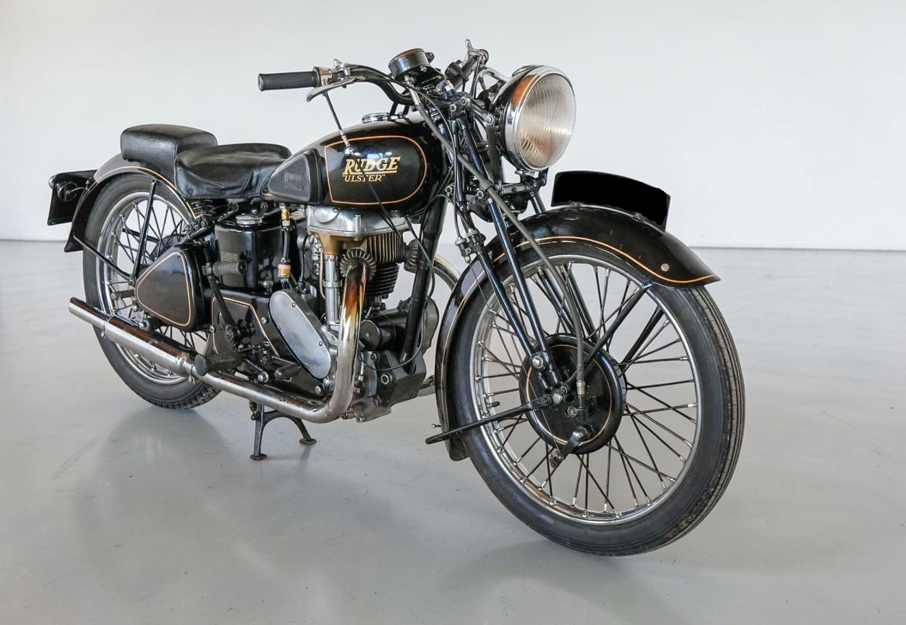 1937 Rudge Ulster front right view