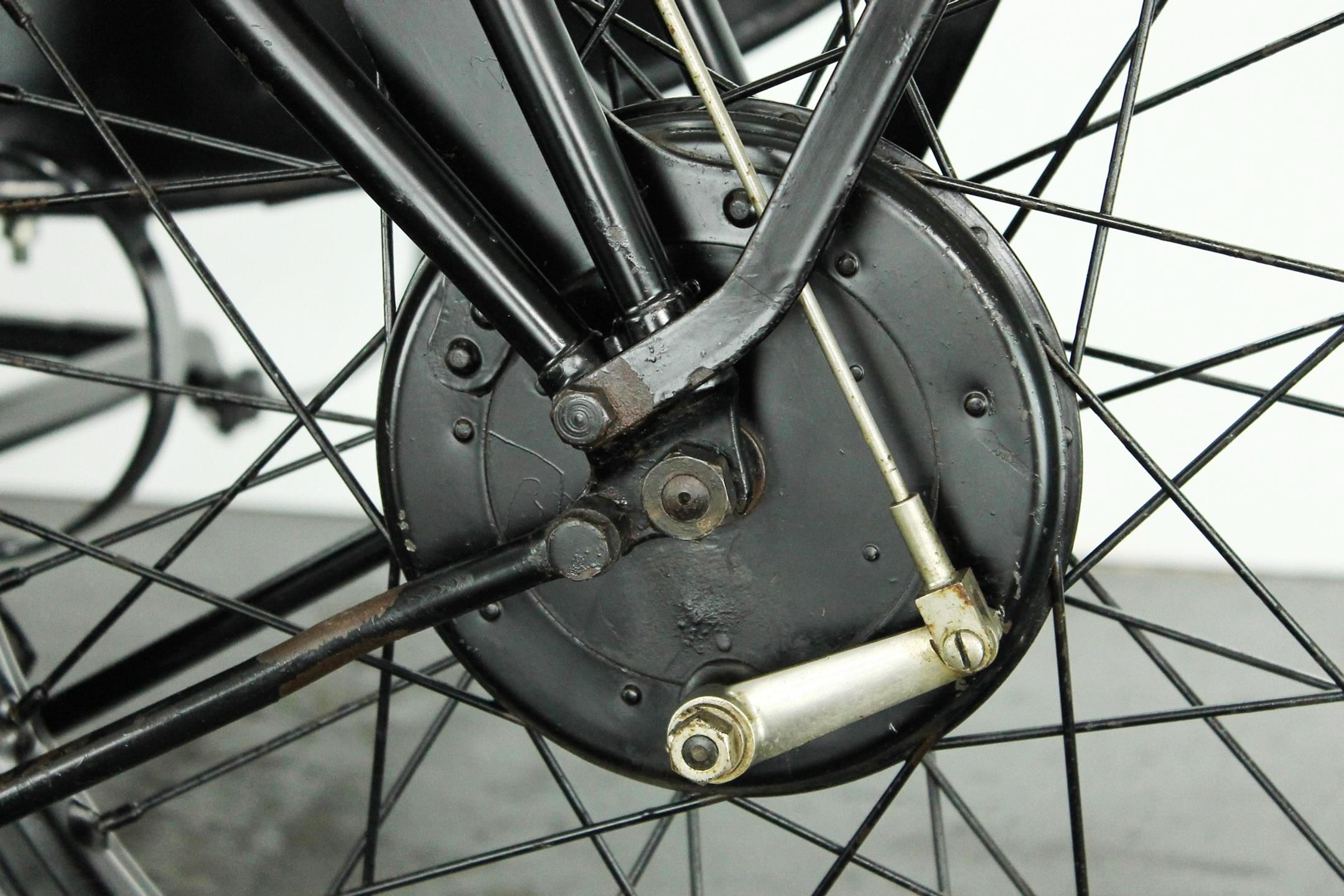 1928 Sunbeam 6 with Sidecar front wheel