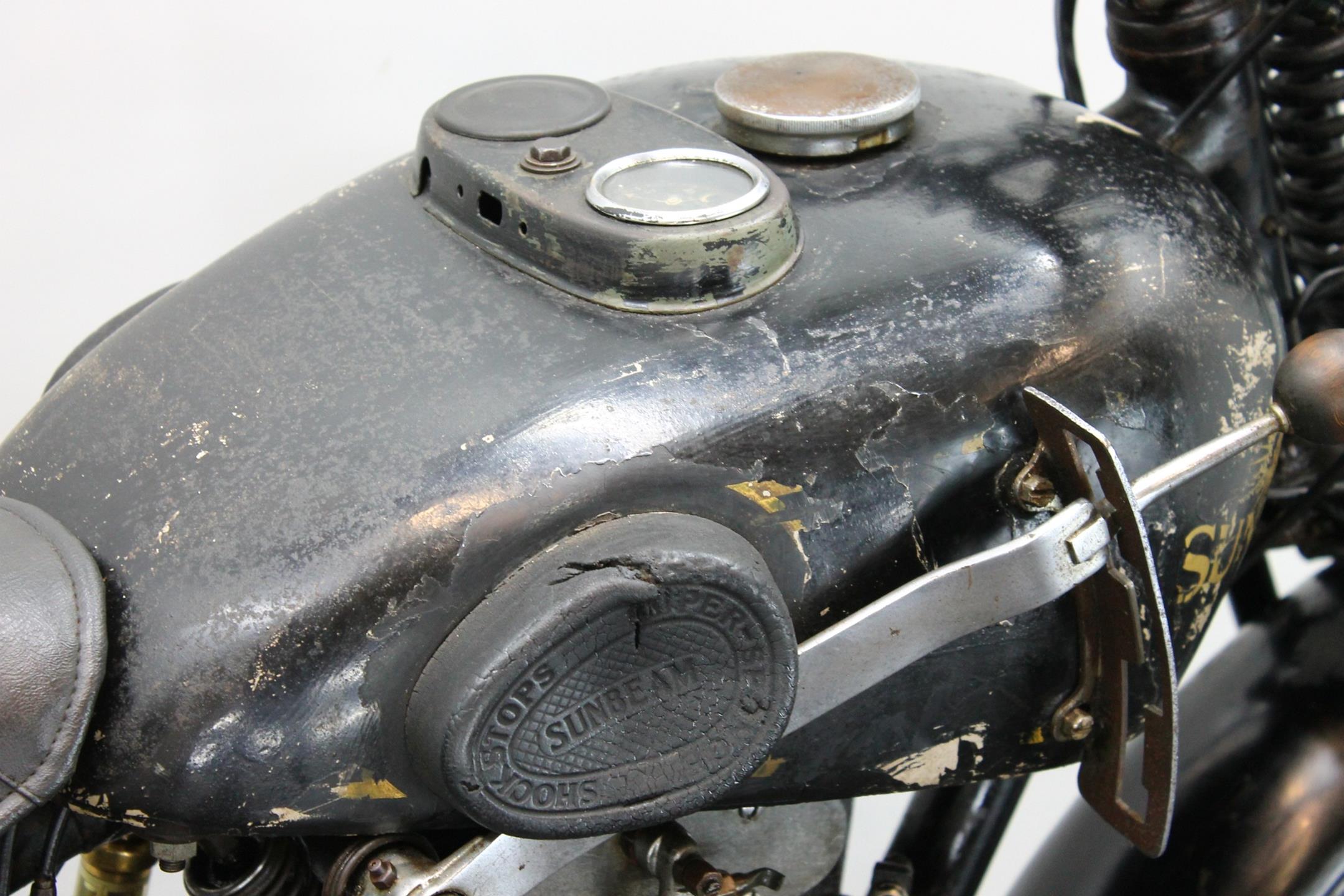 1932 Sunbeam 9A gastank detail