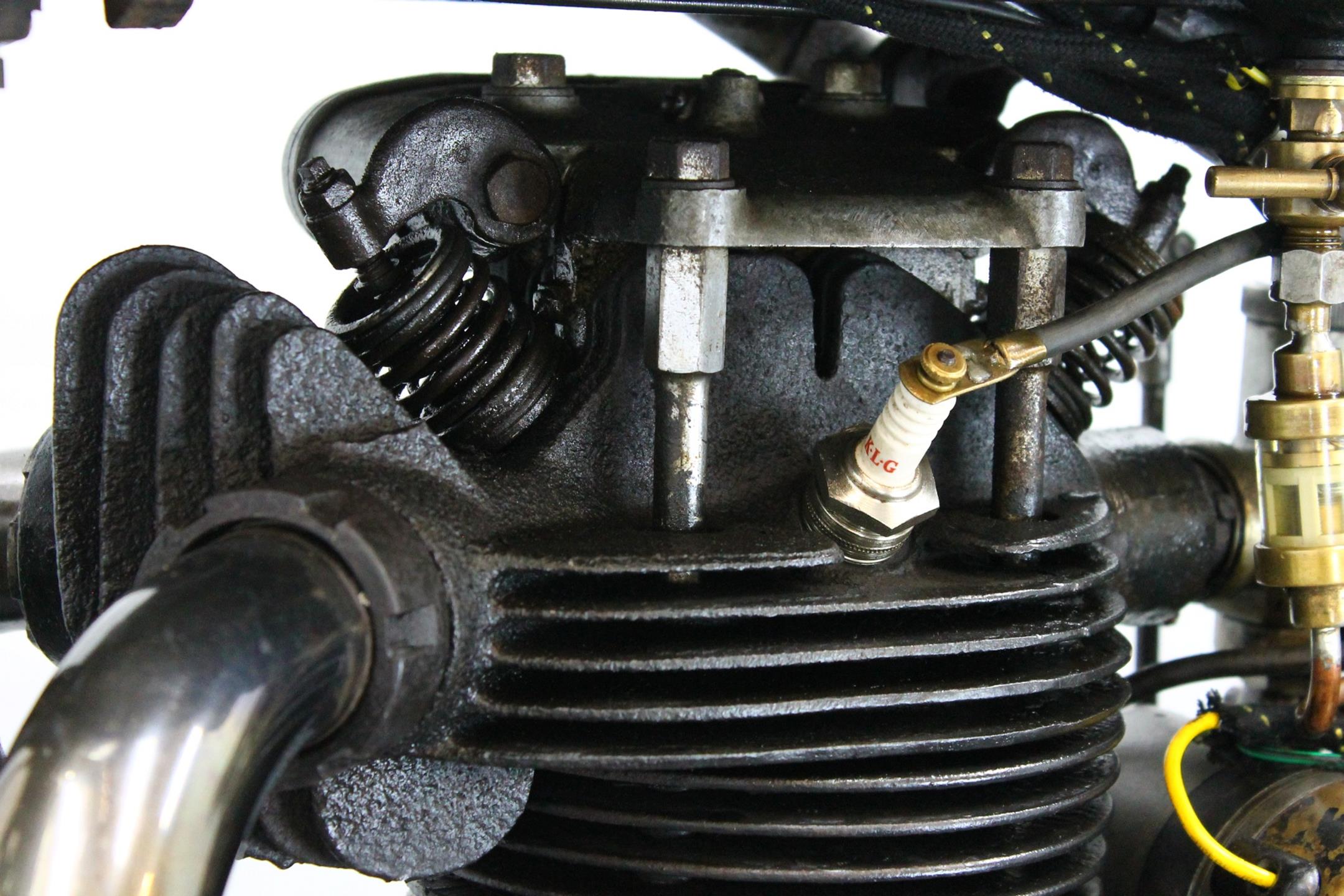1932 Sunbeam 9A spark plug detail