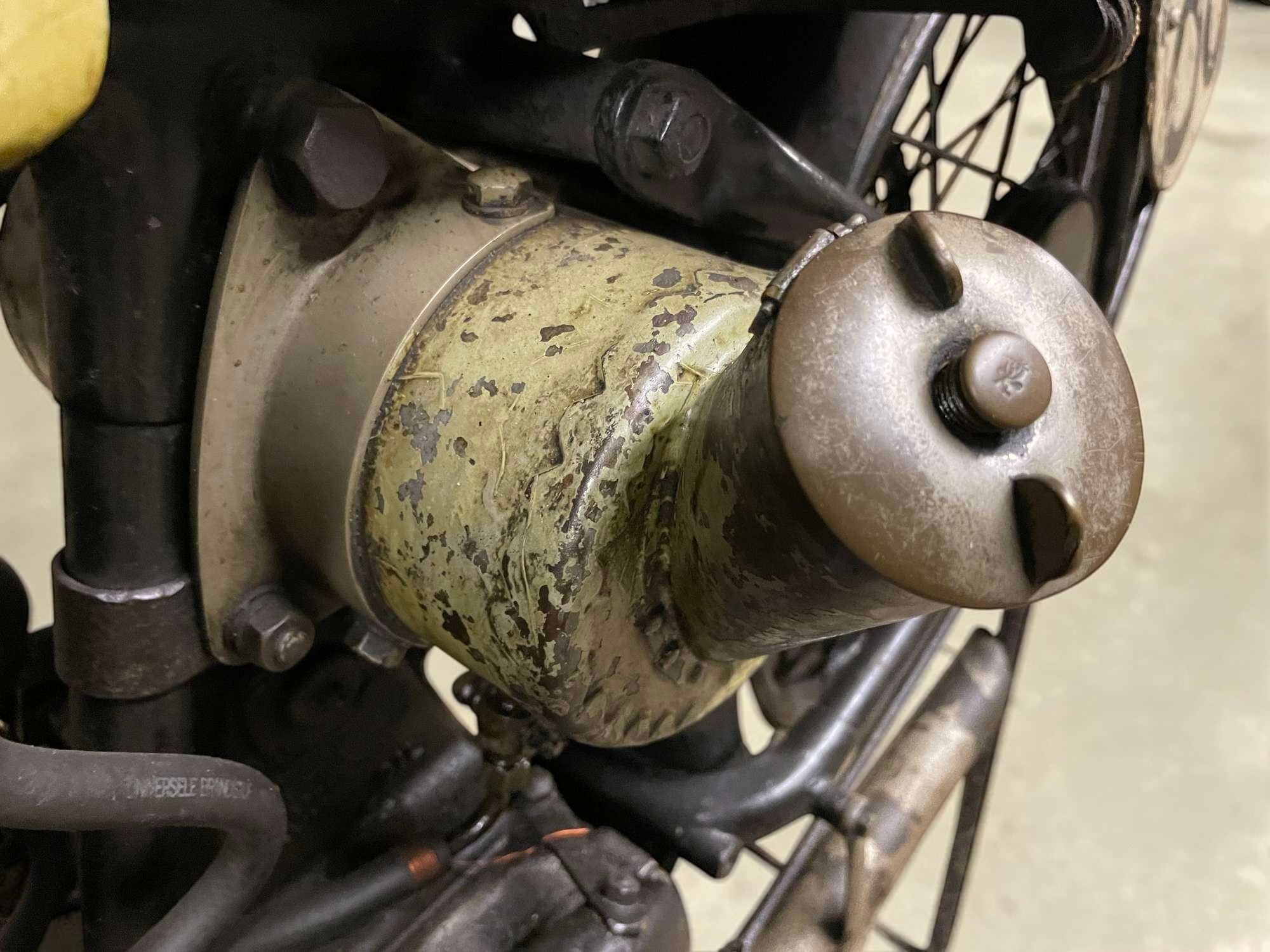 1927 Triumph Model TT starter detail