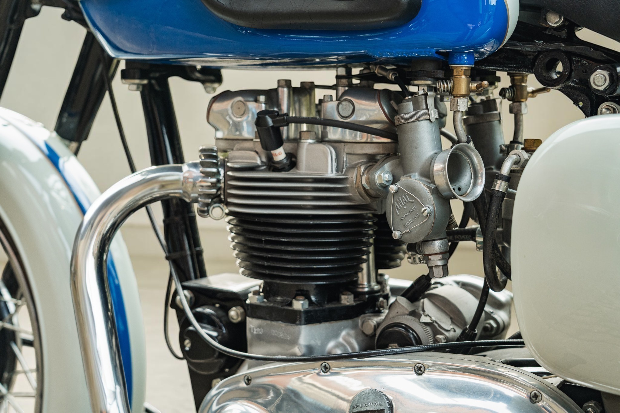 1959 Triumph Model T120 Bonneville cylinder detail