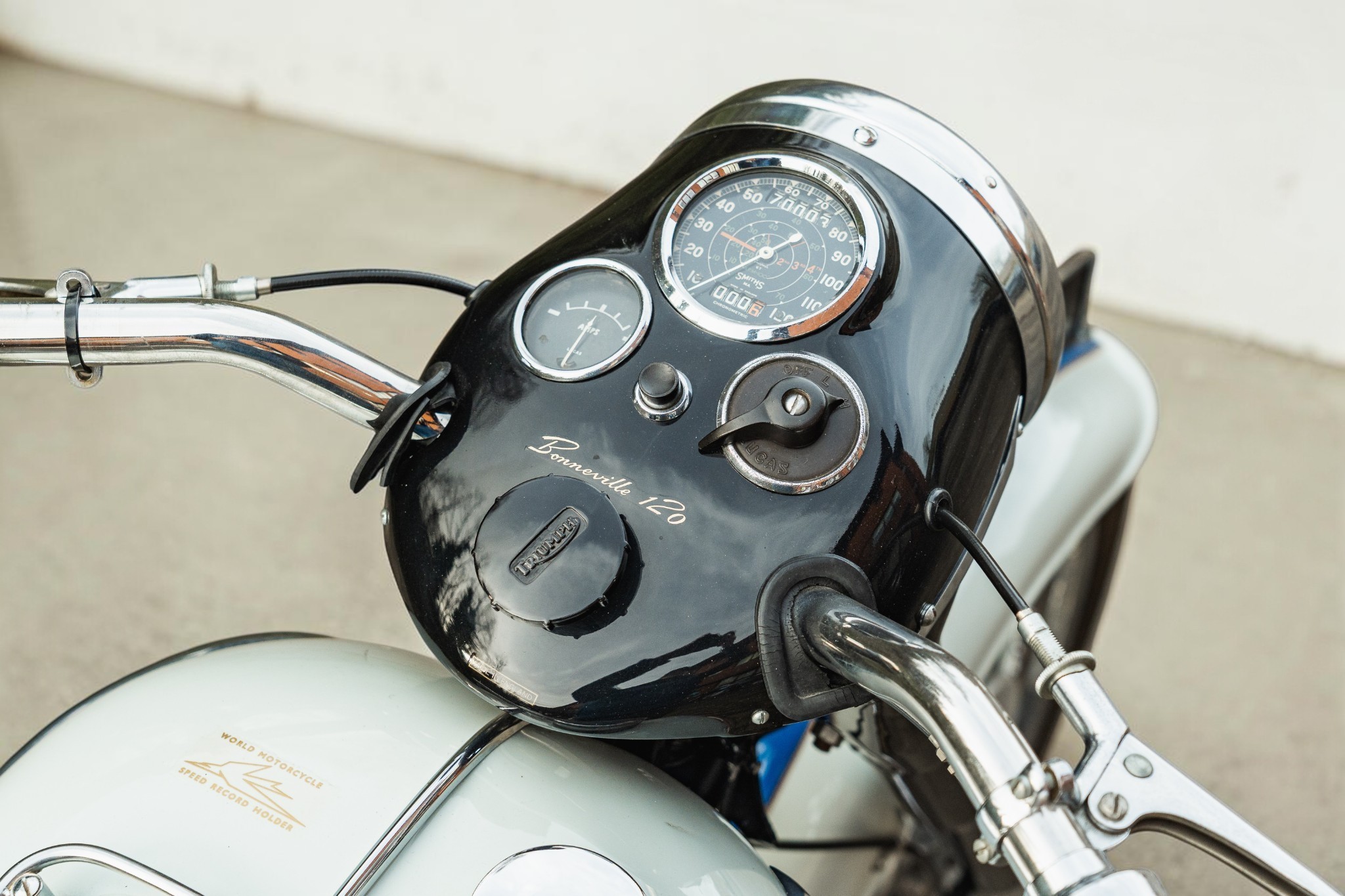 1959 Triumph Model T120 Bonneville speedo detail