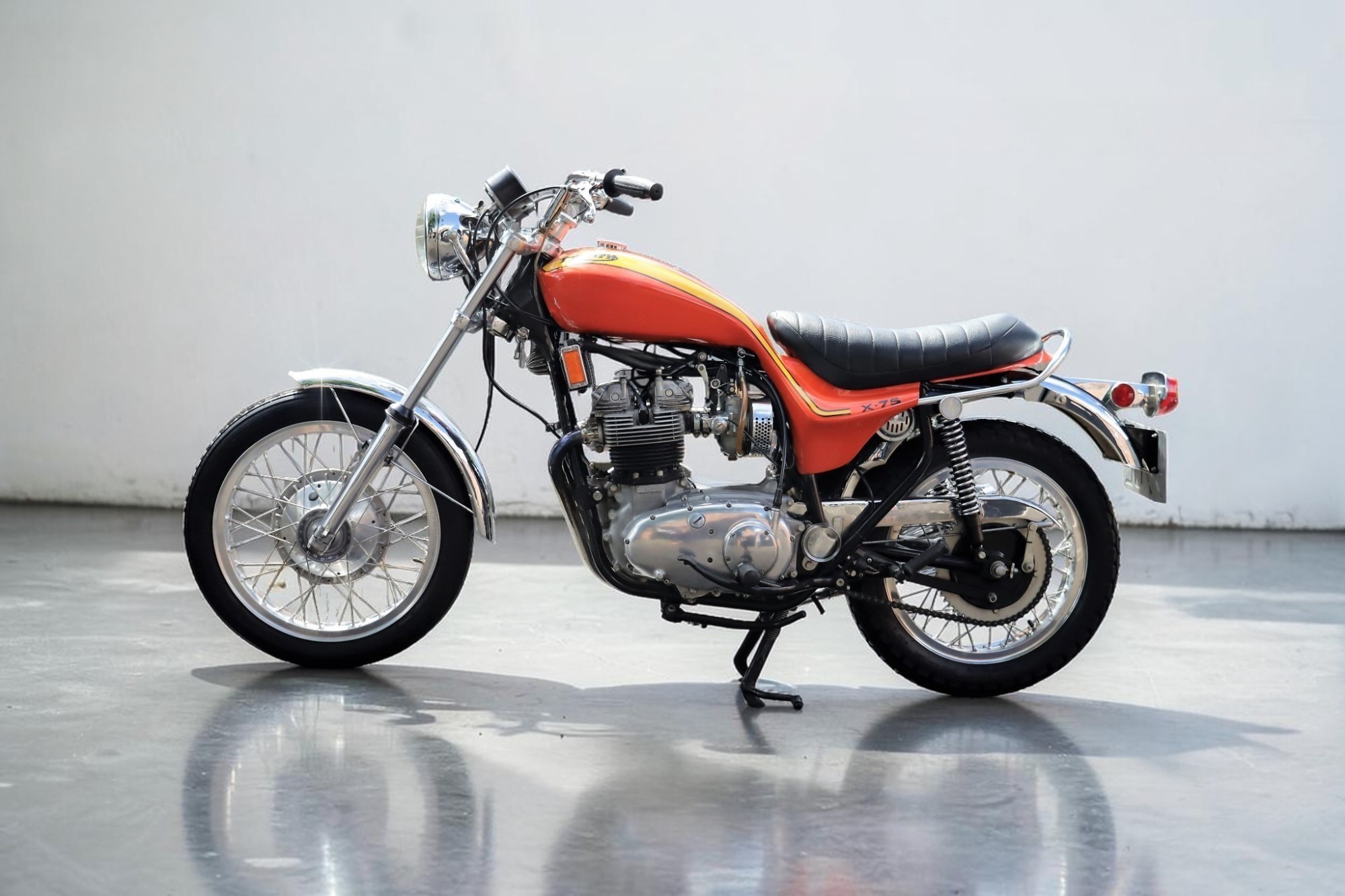 1973 Triumph Model X75 Hurricane left main view