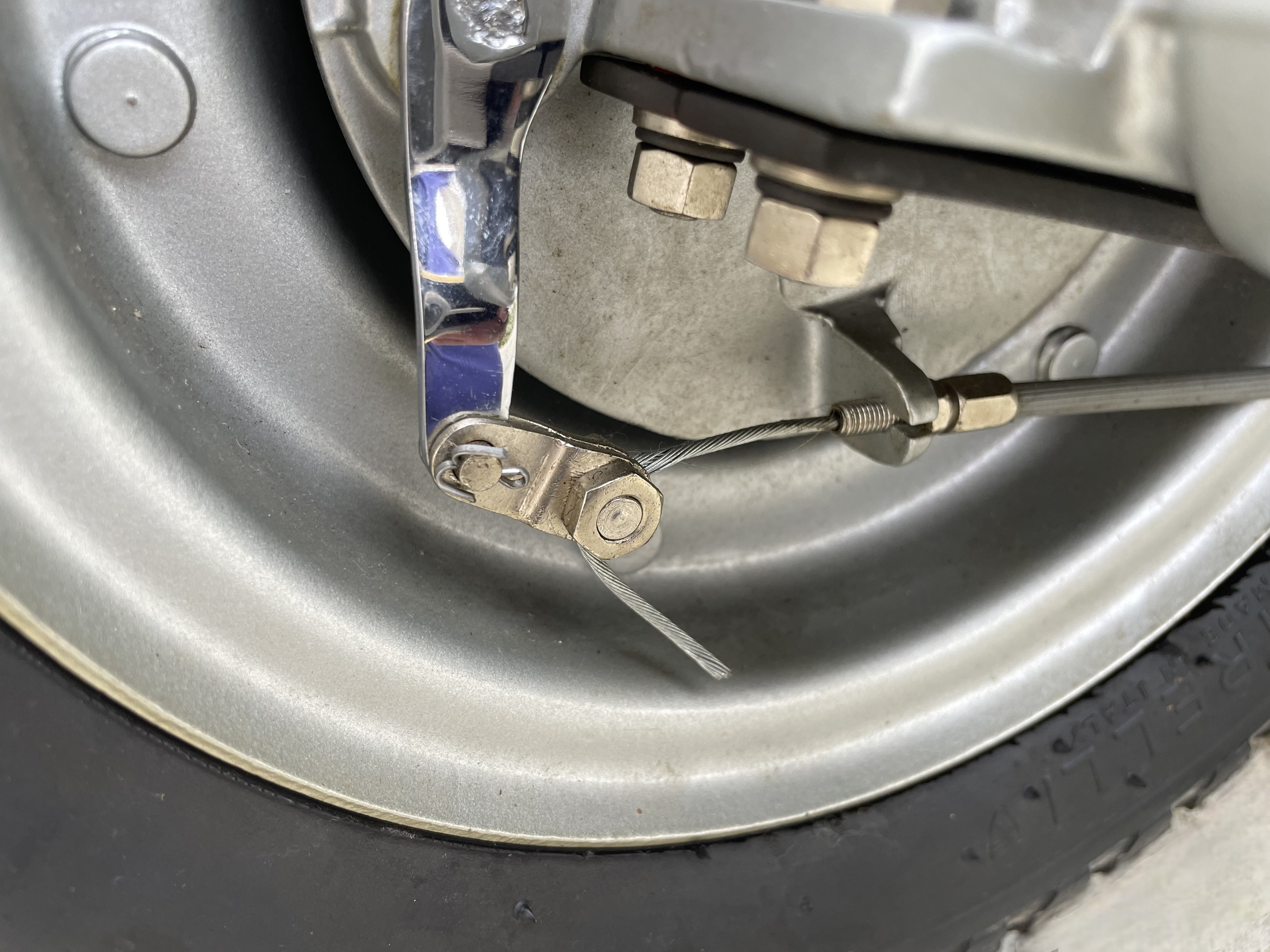 1947 Vespa 98 engine view