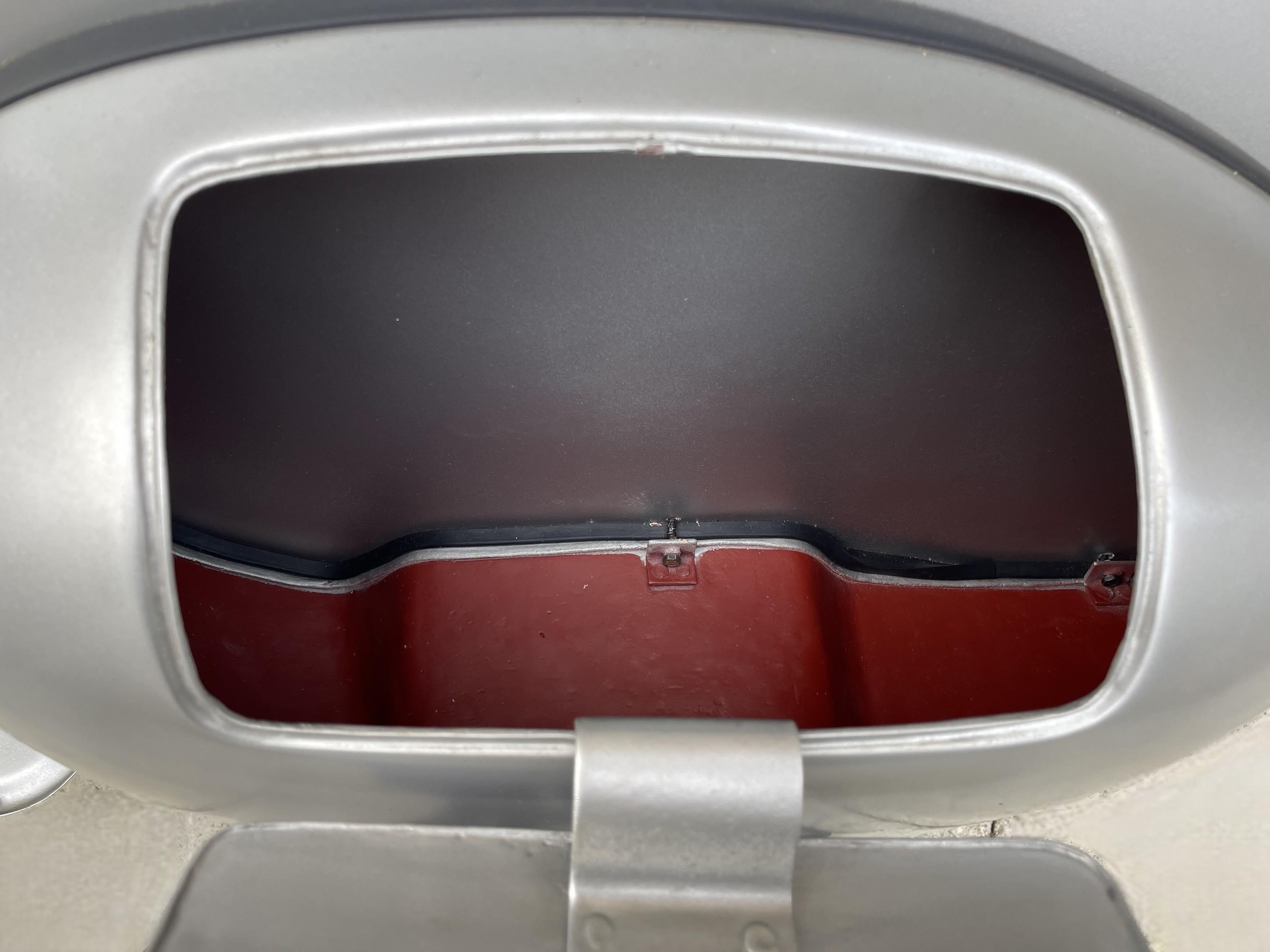 1947 Vespa 98 engine view