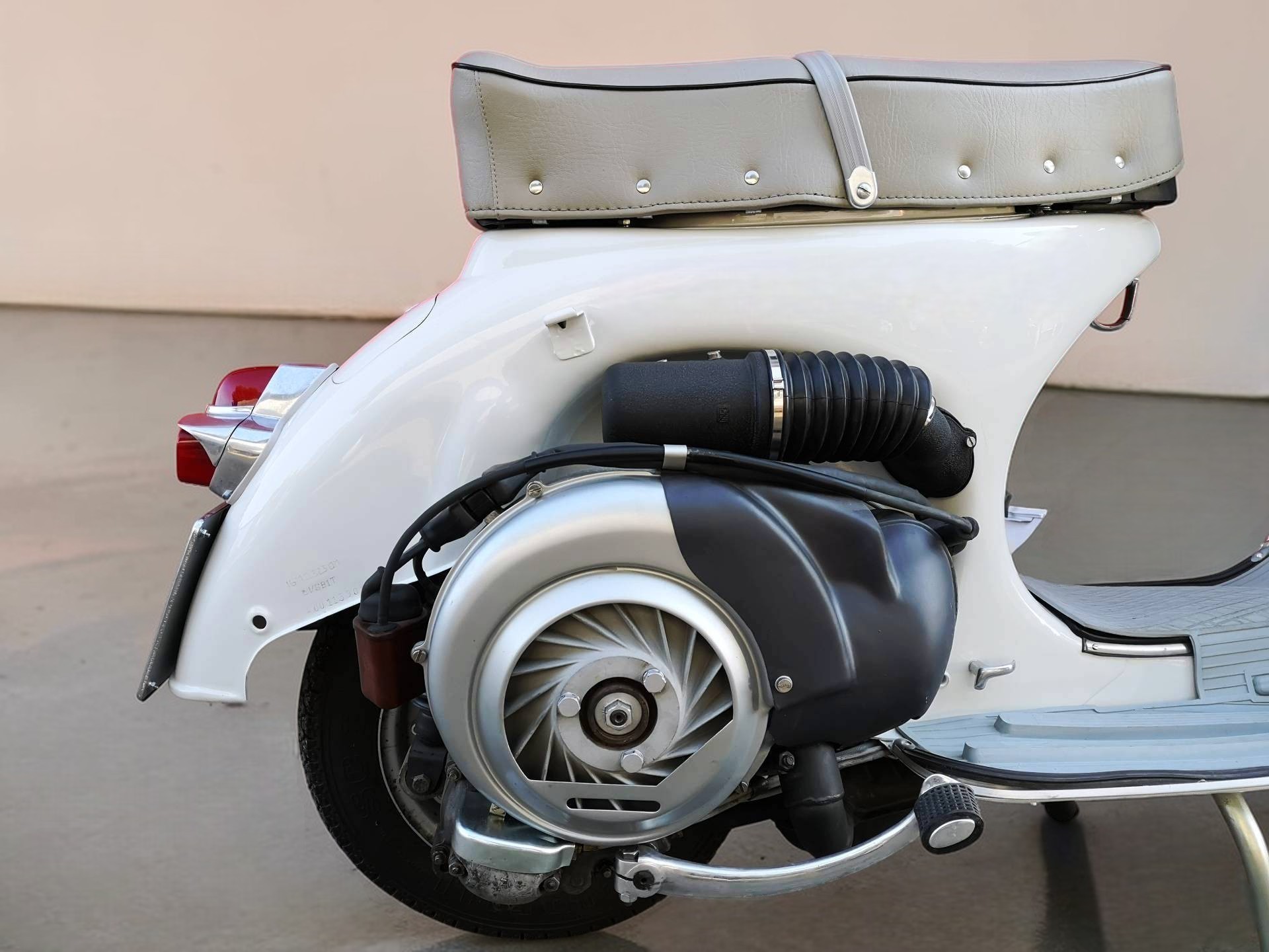1962 Vespa GS160 engine compartment