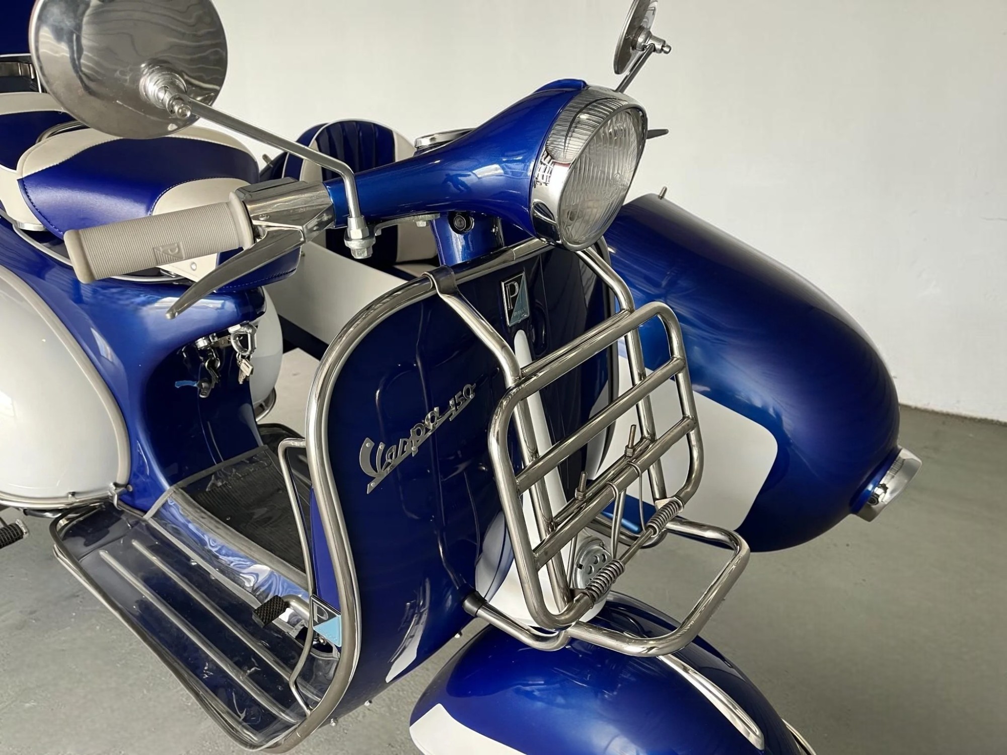 1962 Vespa VBB with Sidecar front rack