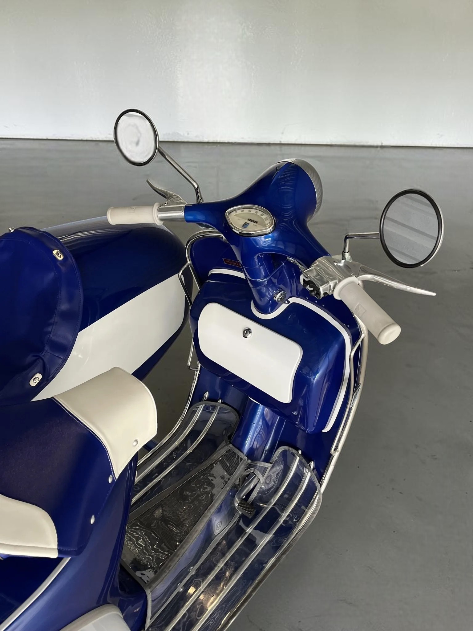 1962 Vespa VBB with Sidecar left view