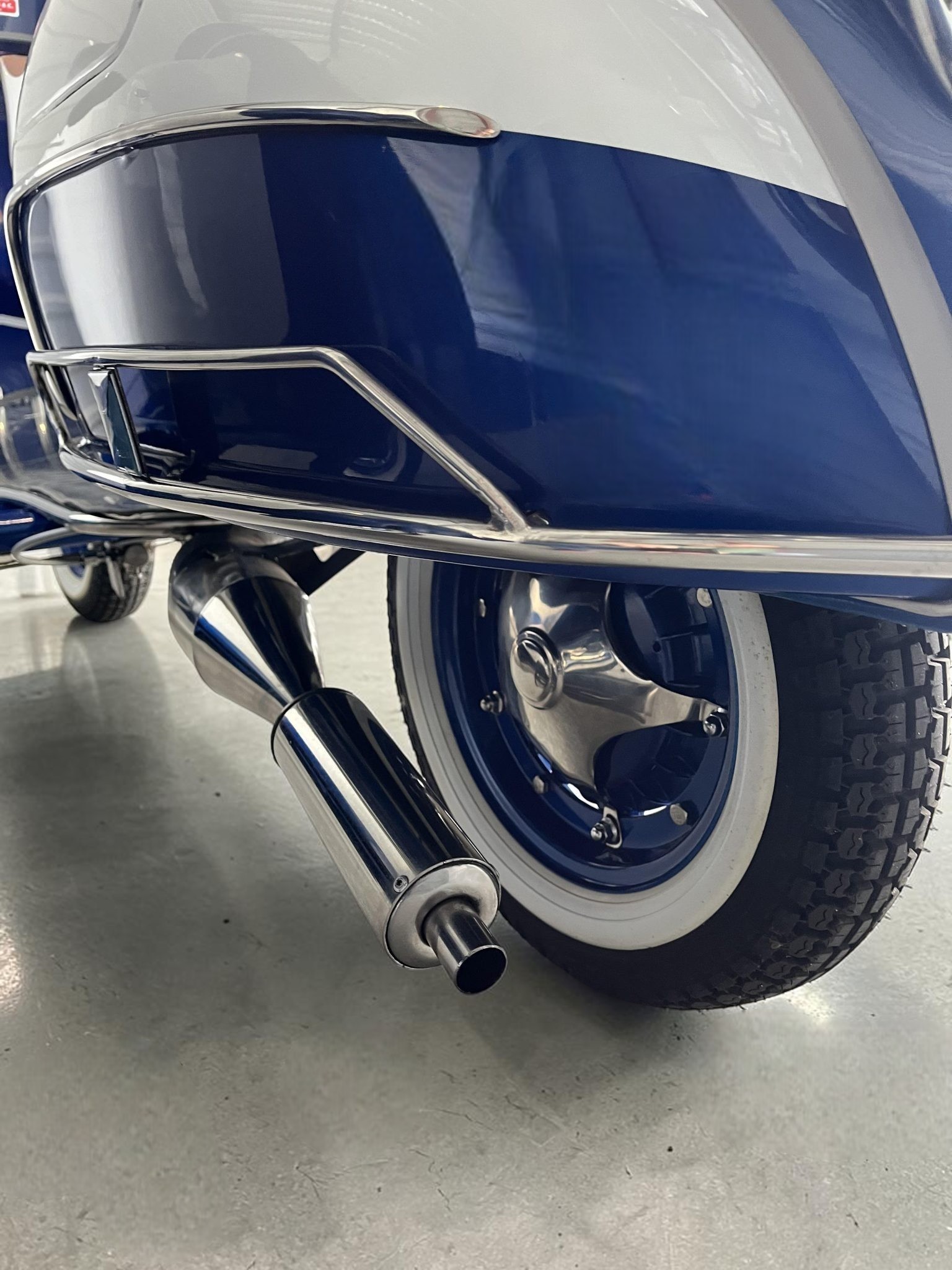 1962 Vespa VBB with Sidecar sport exhaust detail