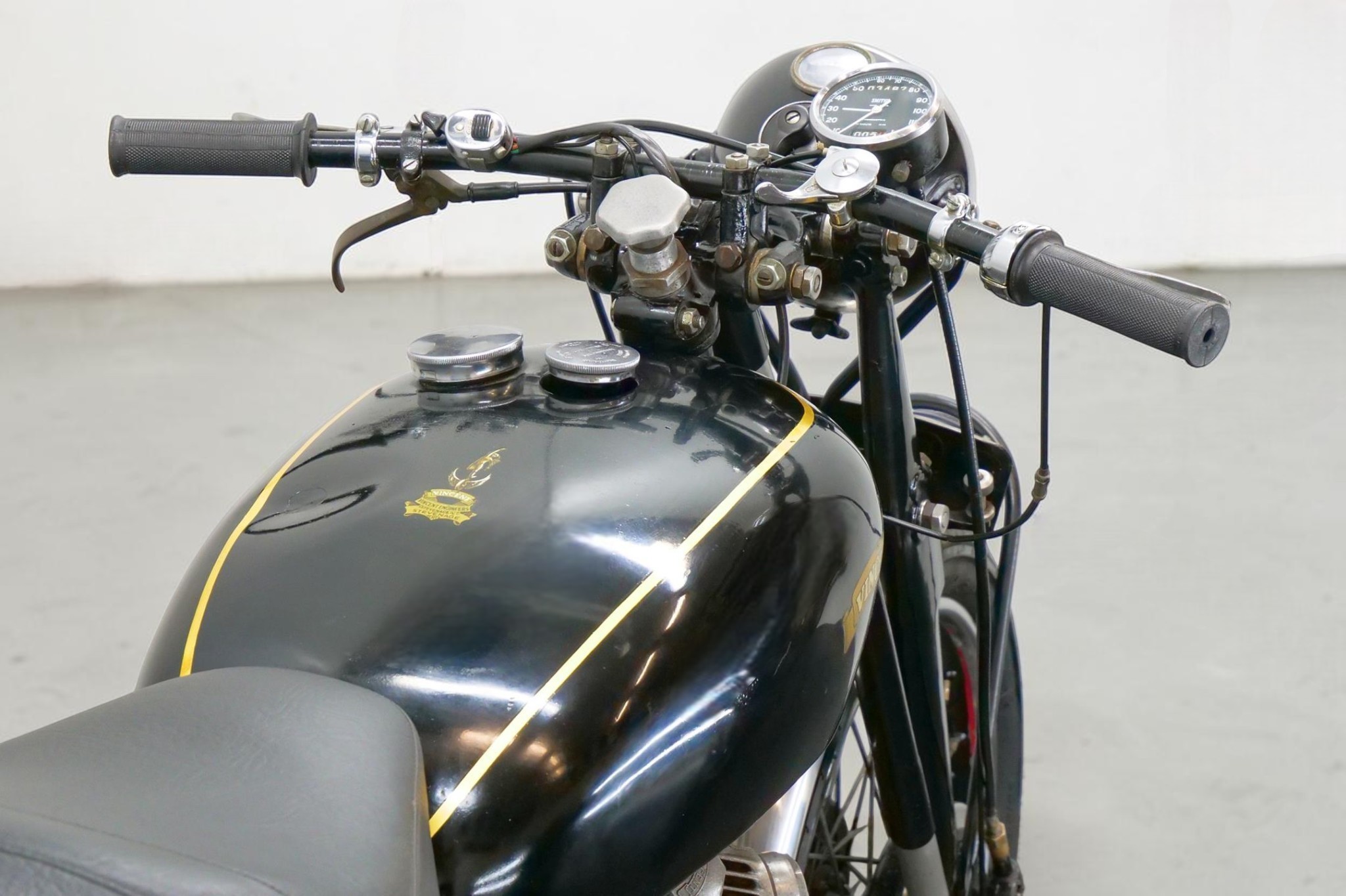 1951 Vincent Comet Series C handlebar detail